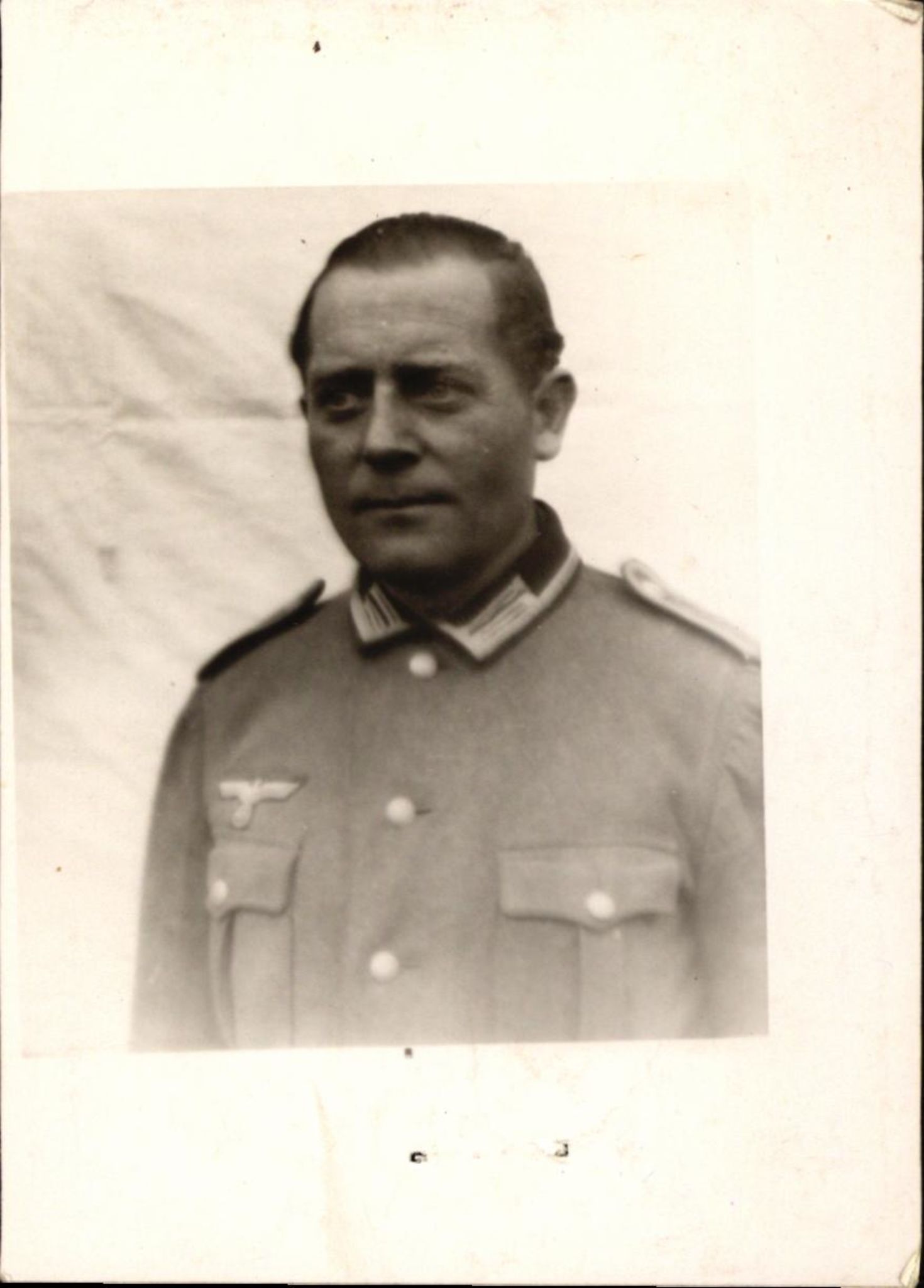 Forsvaret, Forsvarets overkommando II, AV/RA-RAFA-3915/D/Db/L0011: CI Questionaires. Tyske okkupasjonsstyrker i Norge. Tyskere., 1945-1946, s. 80