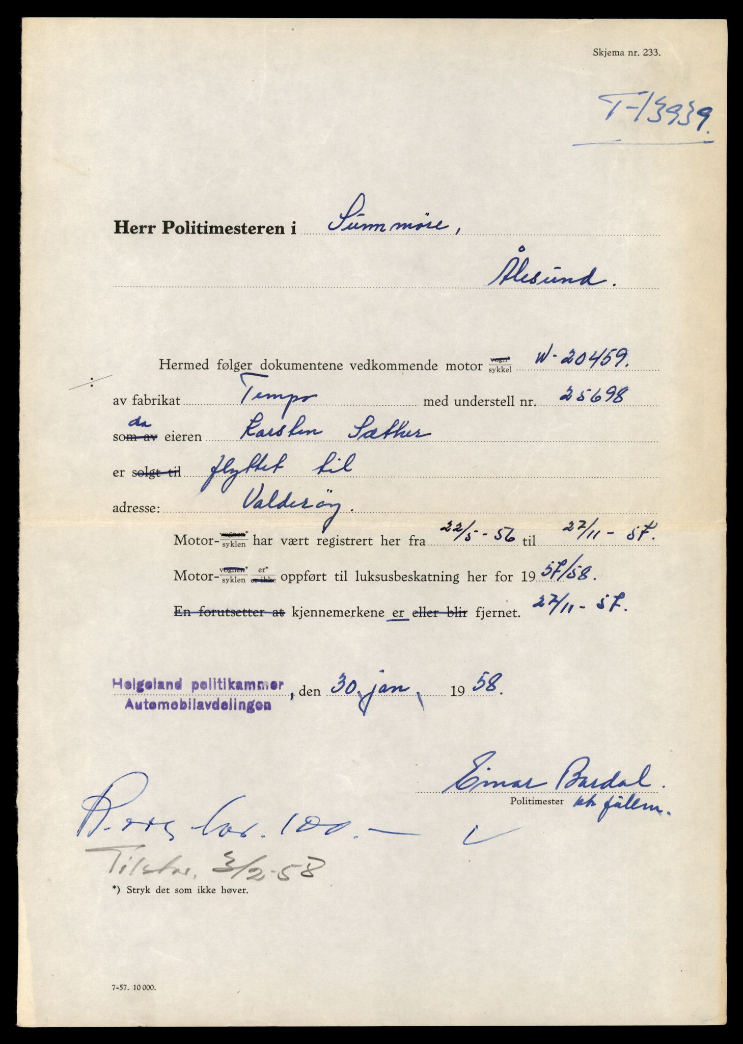 Møre og Romsdal vegkontor - Ålesund trafikkstasjon, AV/SAT-A-4099/F/Fe/L0042: Registreringskort for kjøretøy T 13906 - T 14079, 1927-1998, s. 574