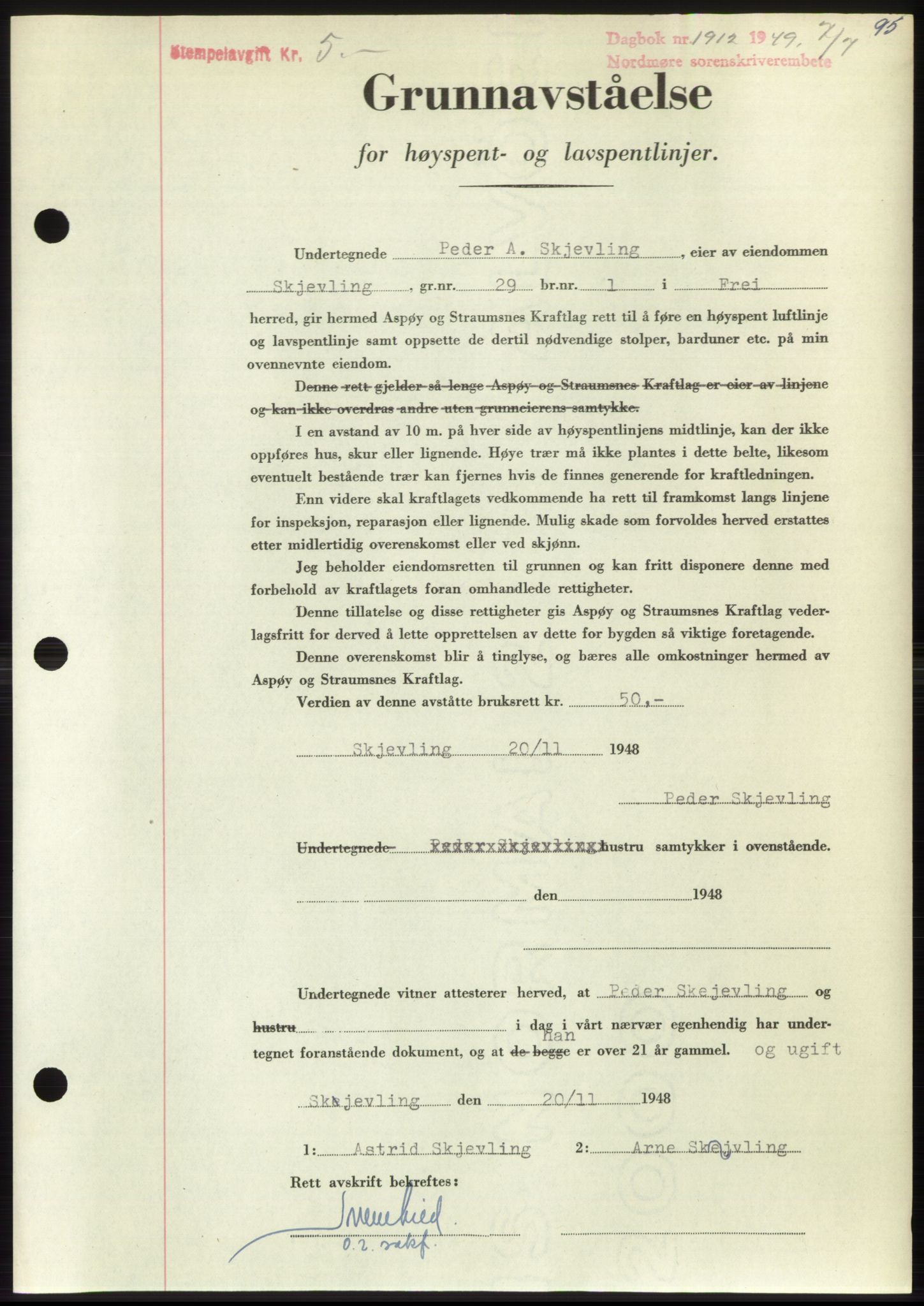 Nordmøre sorenskriveri, AV/SAT-A-4132/1/2/2Ca: Pantebok nr. B102, 1949-1949, Dagboknr: 1912/1949