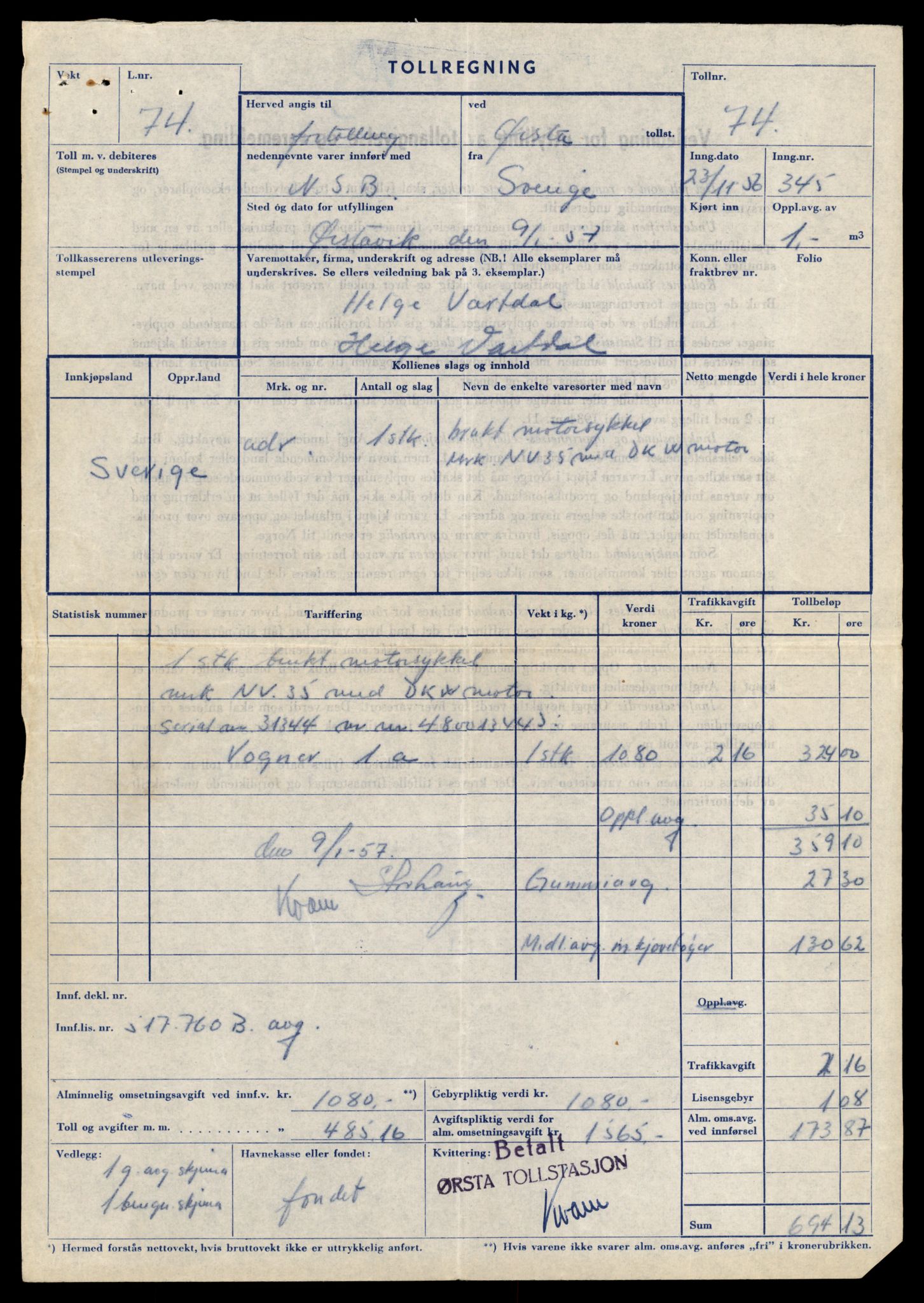 Møre og Romsdal vegkontor - Ålesund trafikkstasjon, AV/SAT-A-4099/F/Fe/L0040: Registreringskort for kjøretøy T 13531 - T 13709, 1927-1998, s. 1827