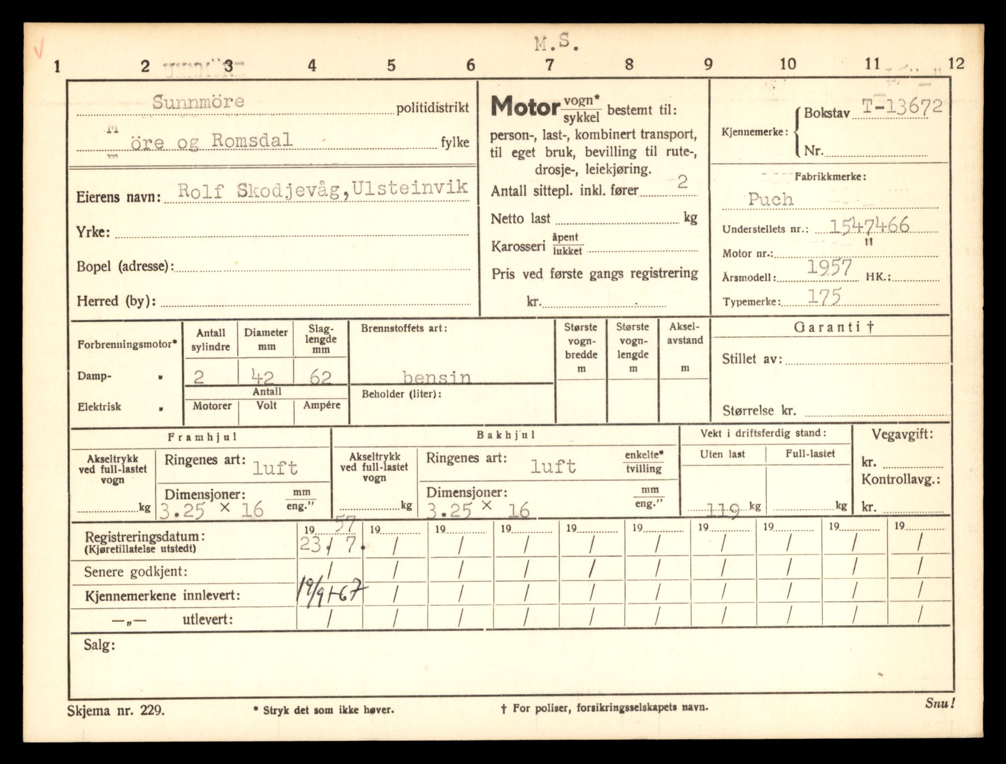 Møre og Romsdal vegkontor - Ålesund trafikkstasjon, AV/SAT-A-4099/F/Fe/L0040: Registreringskort for kjøretøy T 13531 - T 13709, 1927-1998, s. 2413