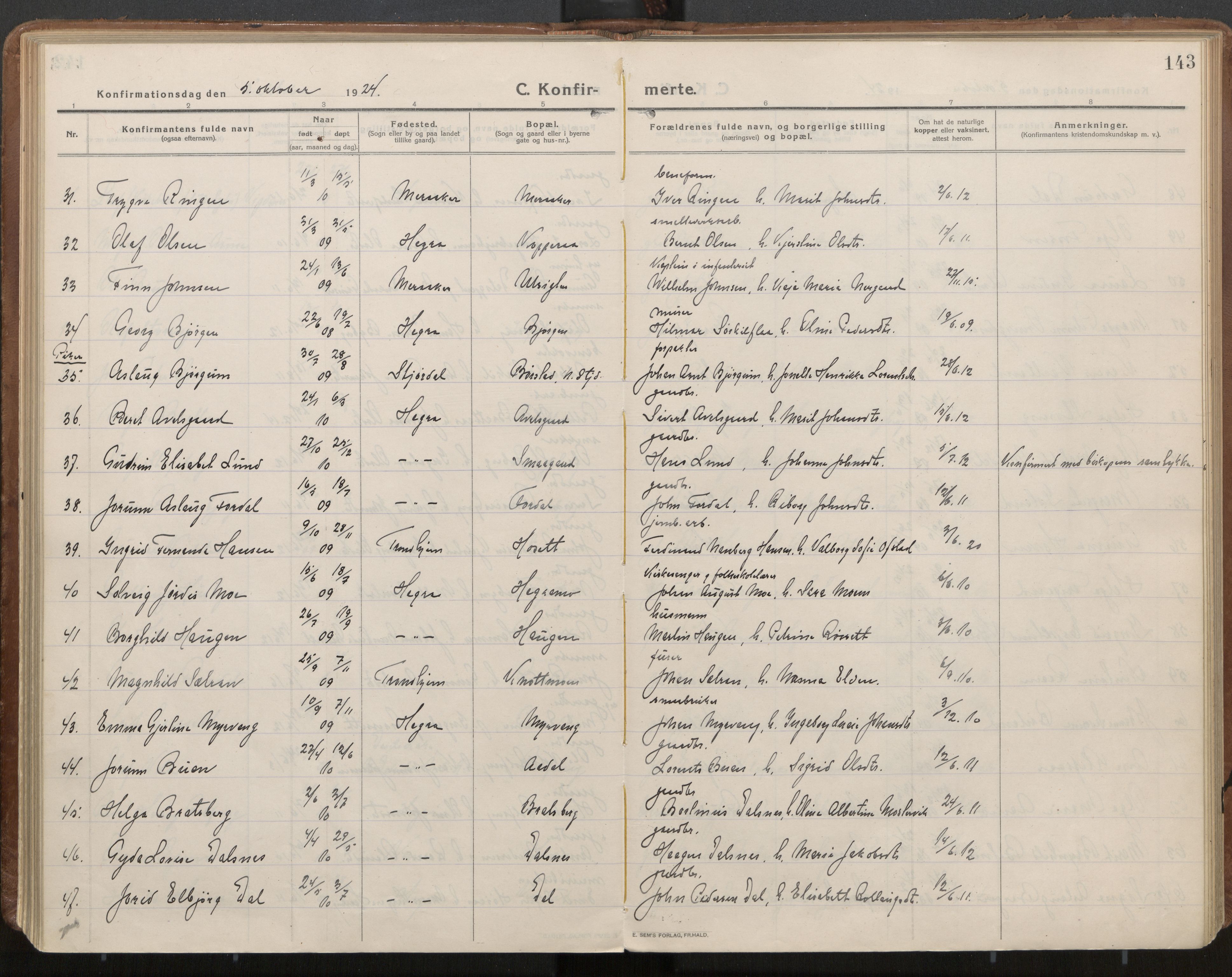 Ministerialprotokoller, klokkerbøker og fødselsregistre - Nord-Trøndelag, AV/SAT-A-1458/703/L0037: Ministerialbok nr. 703A10, 1915-1932, s. 143