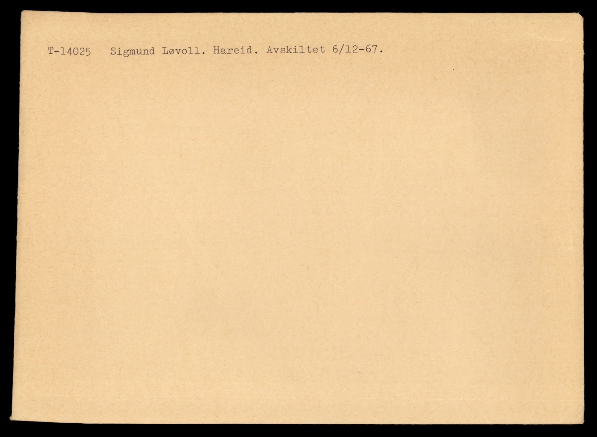 Møre og Romsdal vegkontor - Ålesund trafikkstasjon, AV/SAT-A-4099/F/Fe/L0042: Registreringskort for kjøretøy T 13906 - T 14079, 1927-1998, s. 1833