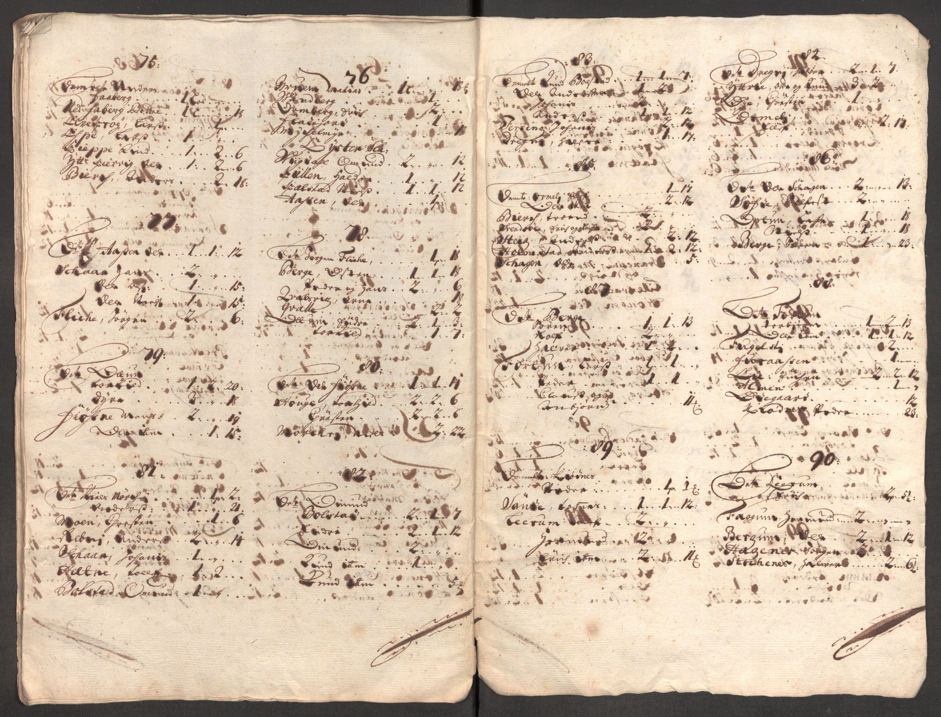 Rentekammeret inntil 1814, Reviderte regnskaper, Fogderegnskap, AV/RA-EA-4092/R52/L3317: Fogderegnskap Sogn, 1711, s. 129