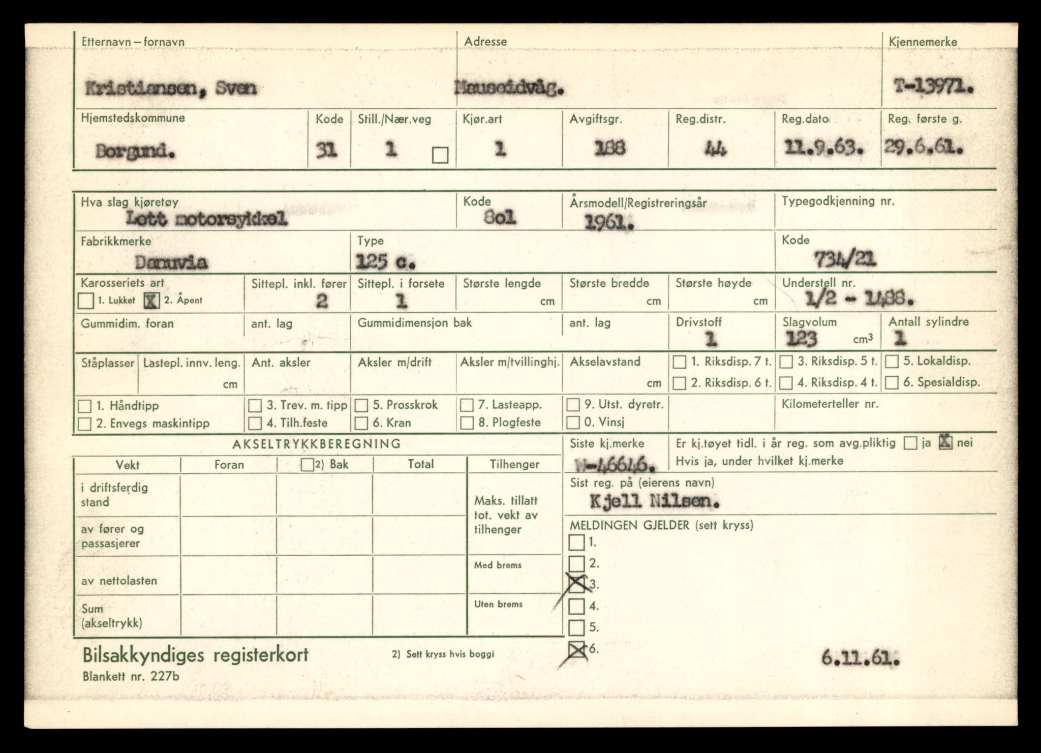 Møre og Romsdal vegkontor - Ålesund trafikkstasjon, AV/SAT-A-4099/F/Fe/L0042: Registreringskort for kjøretøy T 13906 - T 14079, 1927-1998, s. 1039