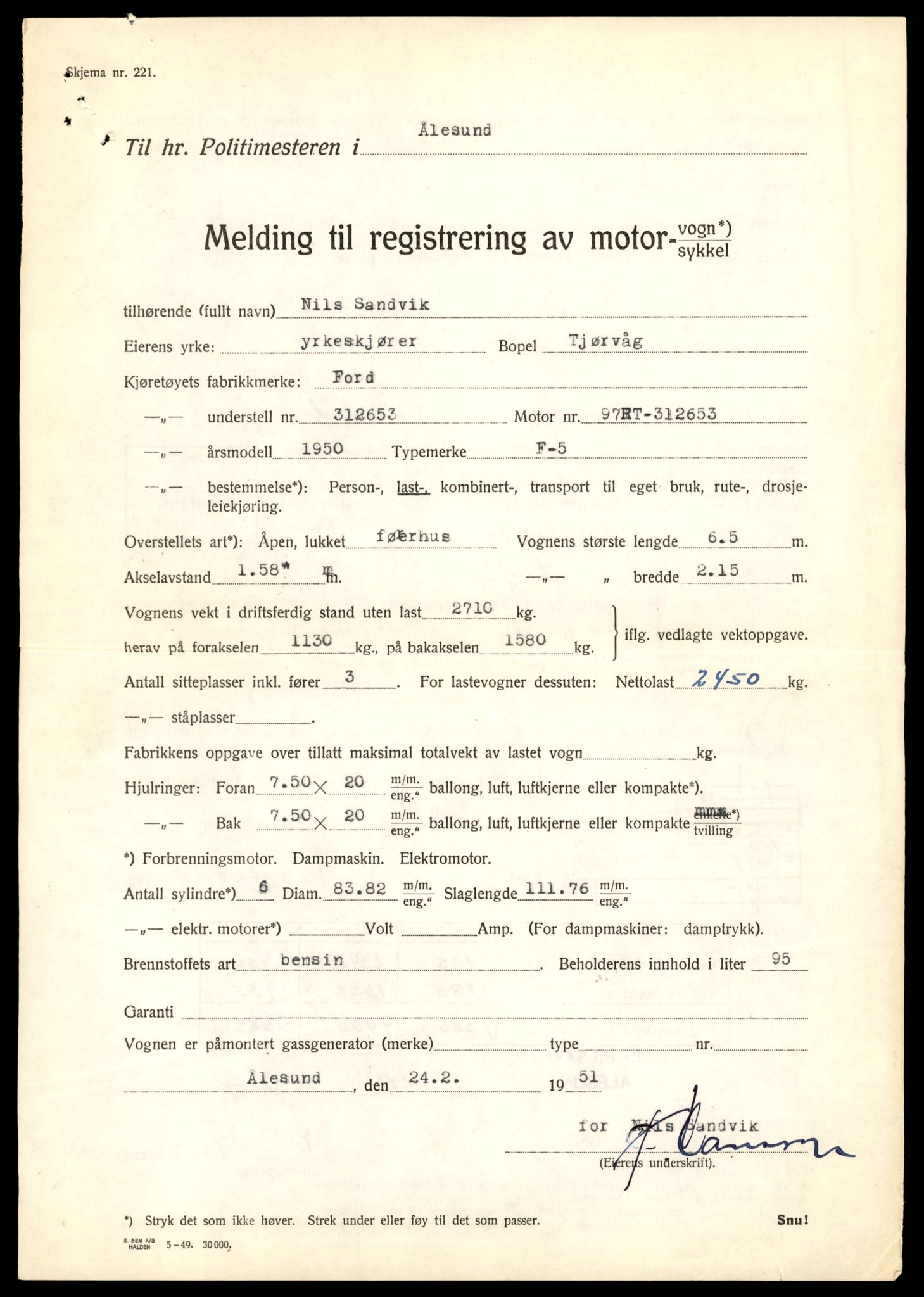 Møre og Romsdal vegkontor - Ålesund trafikkstasjon, AV/SAT-A-4099/F/Fe/L0032: Registreringskort for kjøretøy T 11997 - T 12149, 1927-1998, s. 3367
