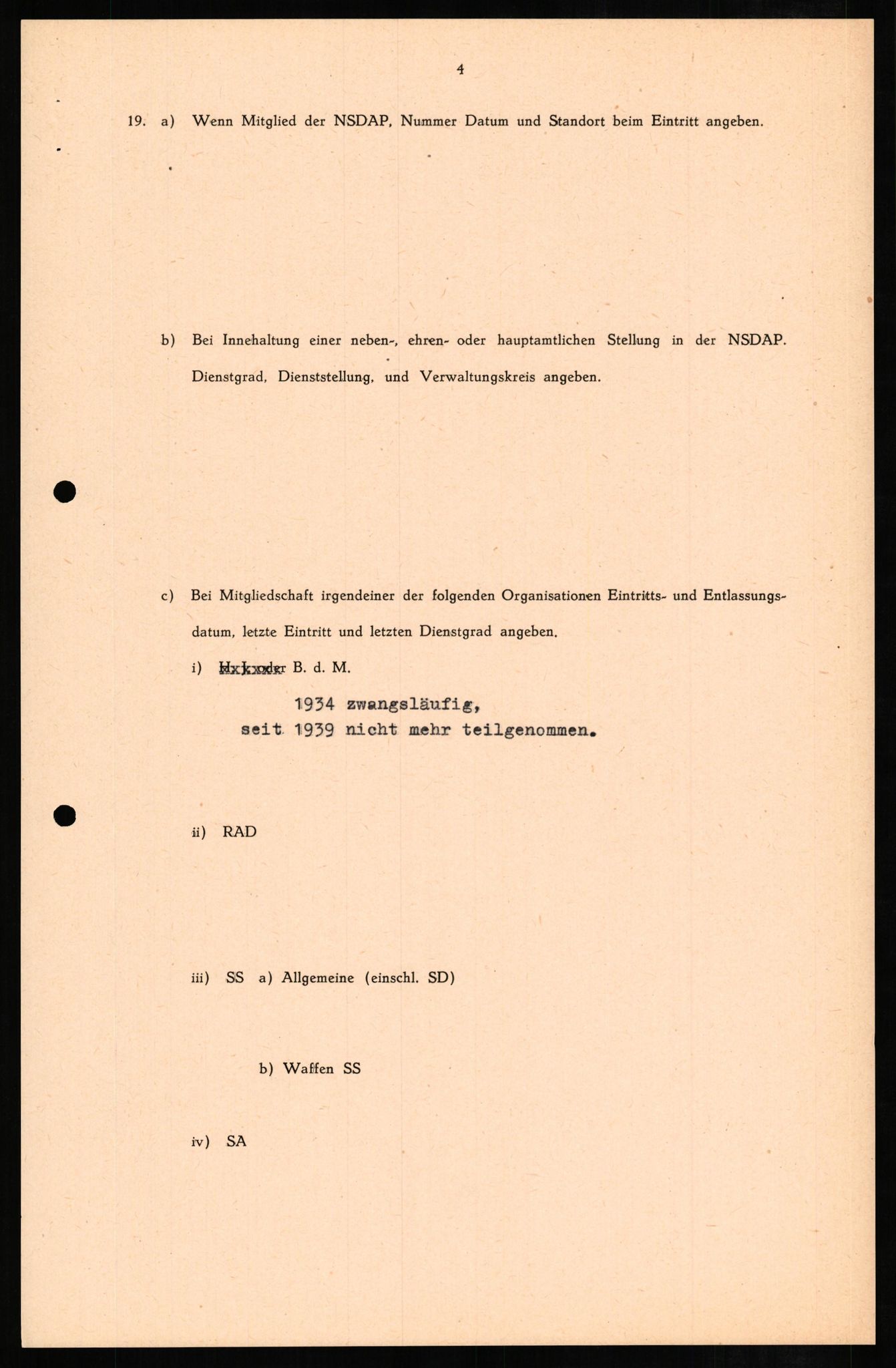 Forsvaret, Forsvarets overkommando II, AV/RA-RAFA-3915/D/Db/L0007: CI Questionaires. Tyske okkupasjonsstyrker i Norge. Tyskere., 1945-1946, s. 426