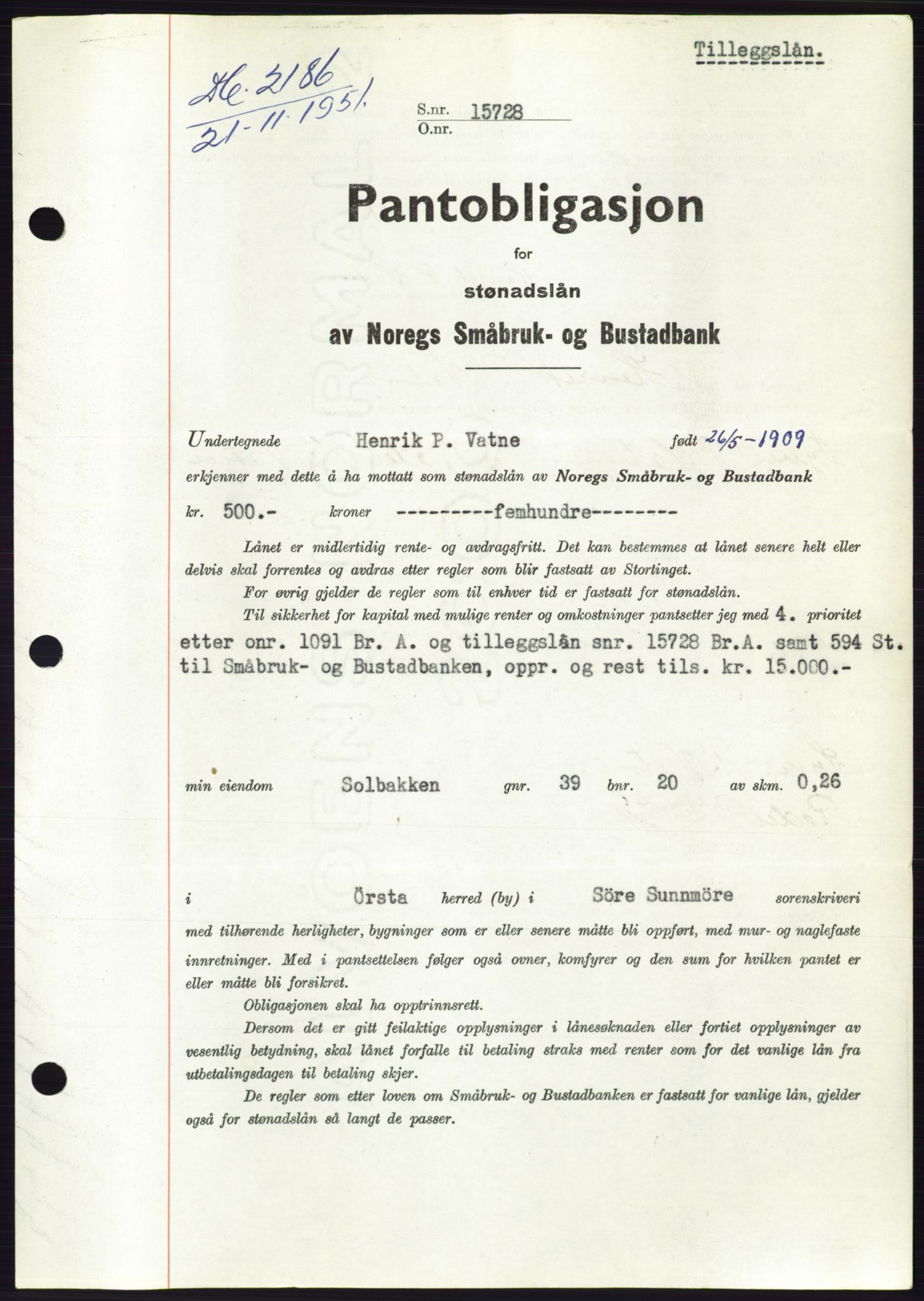 Søre Sunnmøre sorenskriveri, SAT/A-4122/1/2/2C/L0120: Pantebok nr. 8B, 1951-1951, Dagboknr: 2186/1951