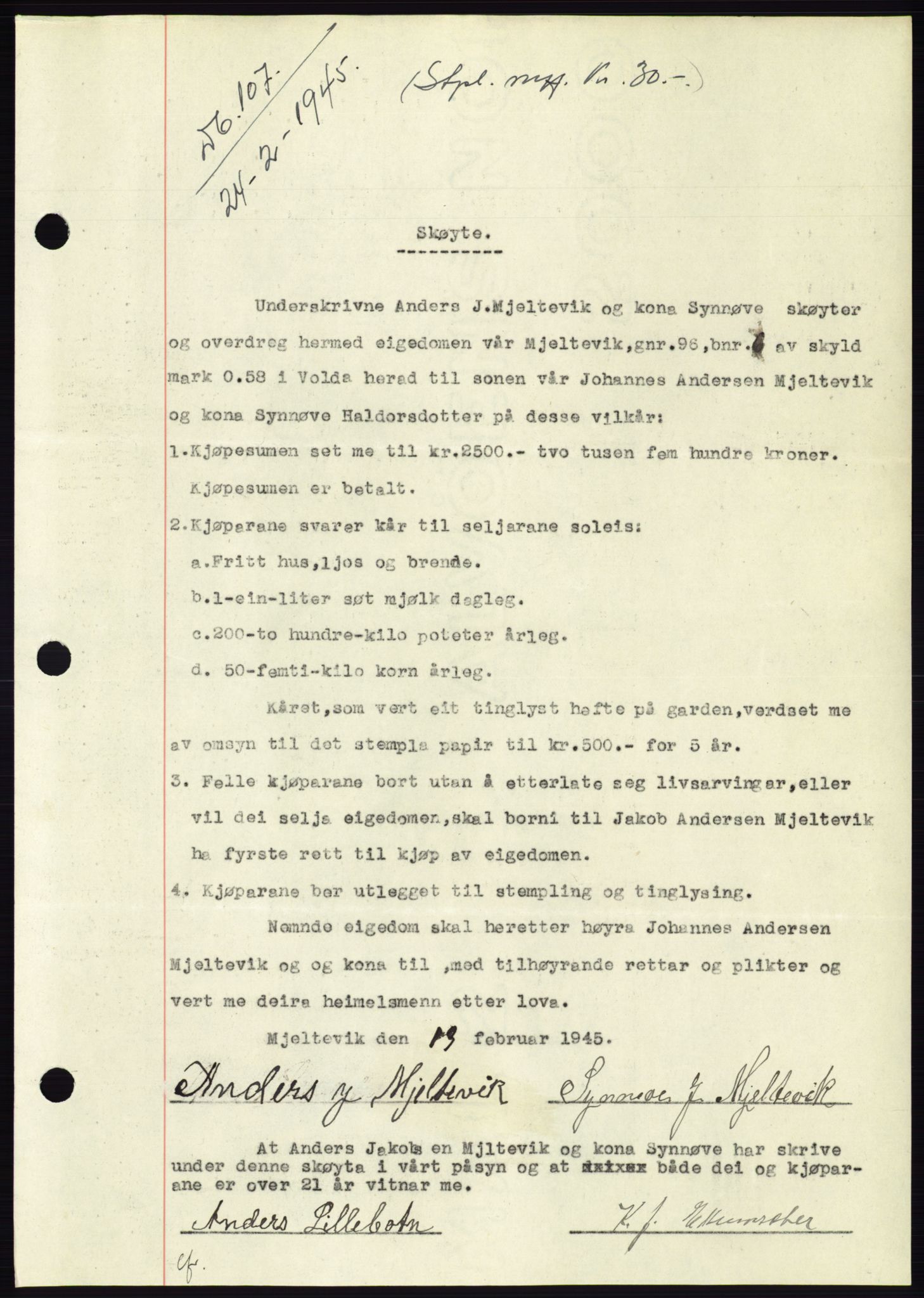 Søre Sunnmøre sorenskriveri, SAT/A-4122/1/2/2C/L0077: Pantebok nr. 3A, 1945-1946, Dagboknr: 107/1945