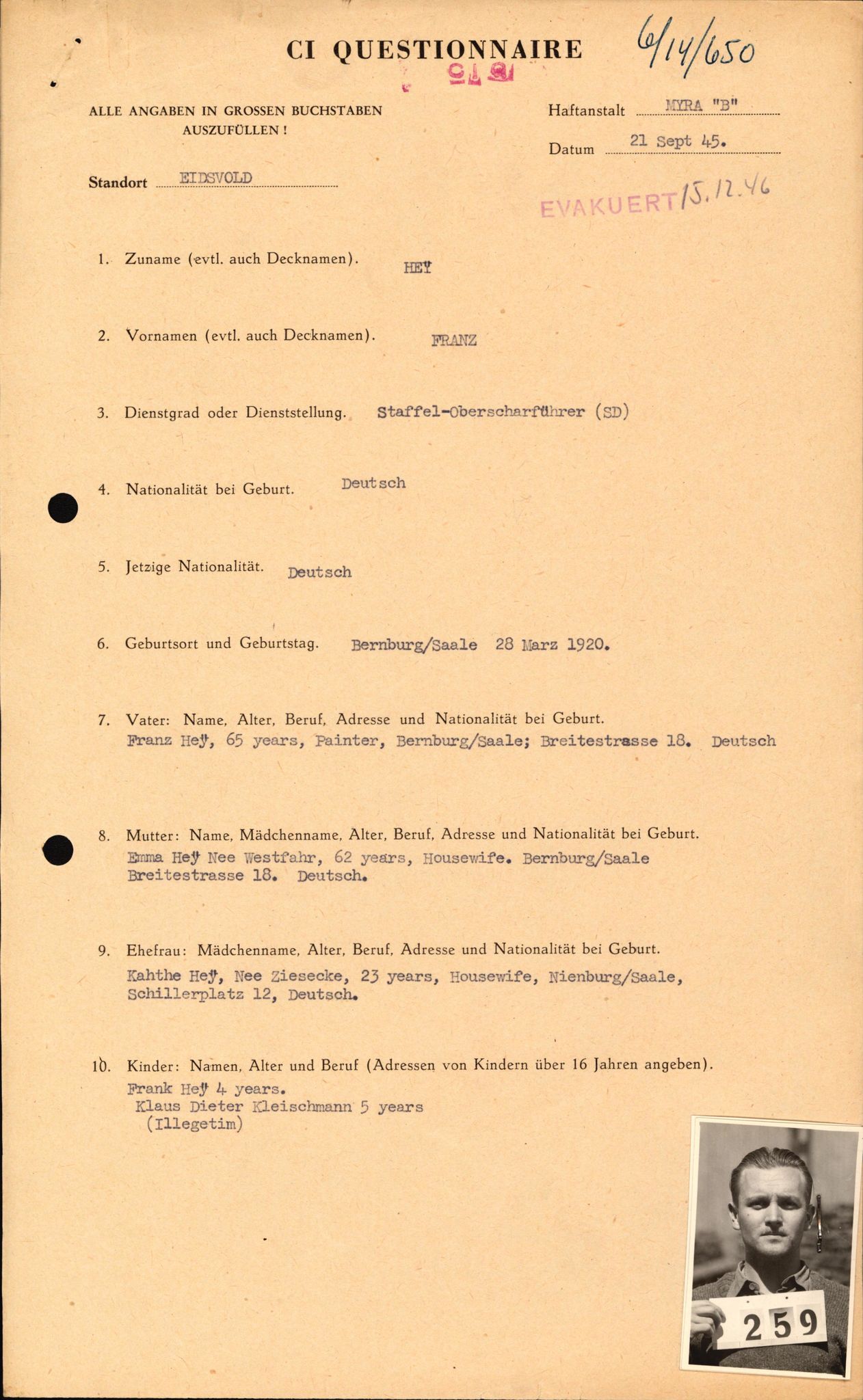 Forsvaret, Forsvarets overkommando II, RA/RAFA-3915/D/Db/L0013: CI Questionaires. Tyske okkupasjonsstyrker i Norge. Tyskere., 1945-1946, s. 141