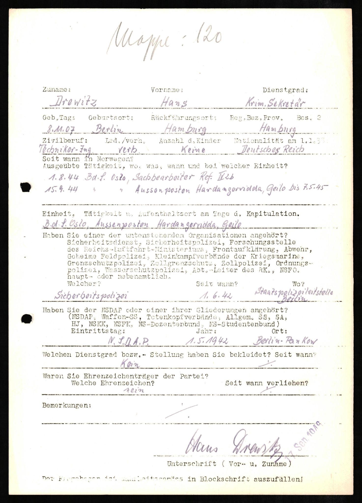 Forsvaret, Forsvarets overkommando II, RA/RAFA-3915/D/Db/L0006: CI Questionaires. Tyske okkupasjonsstyrker i Norge. Tyskere., 1945-1946, s. 241