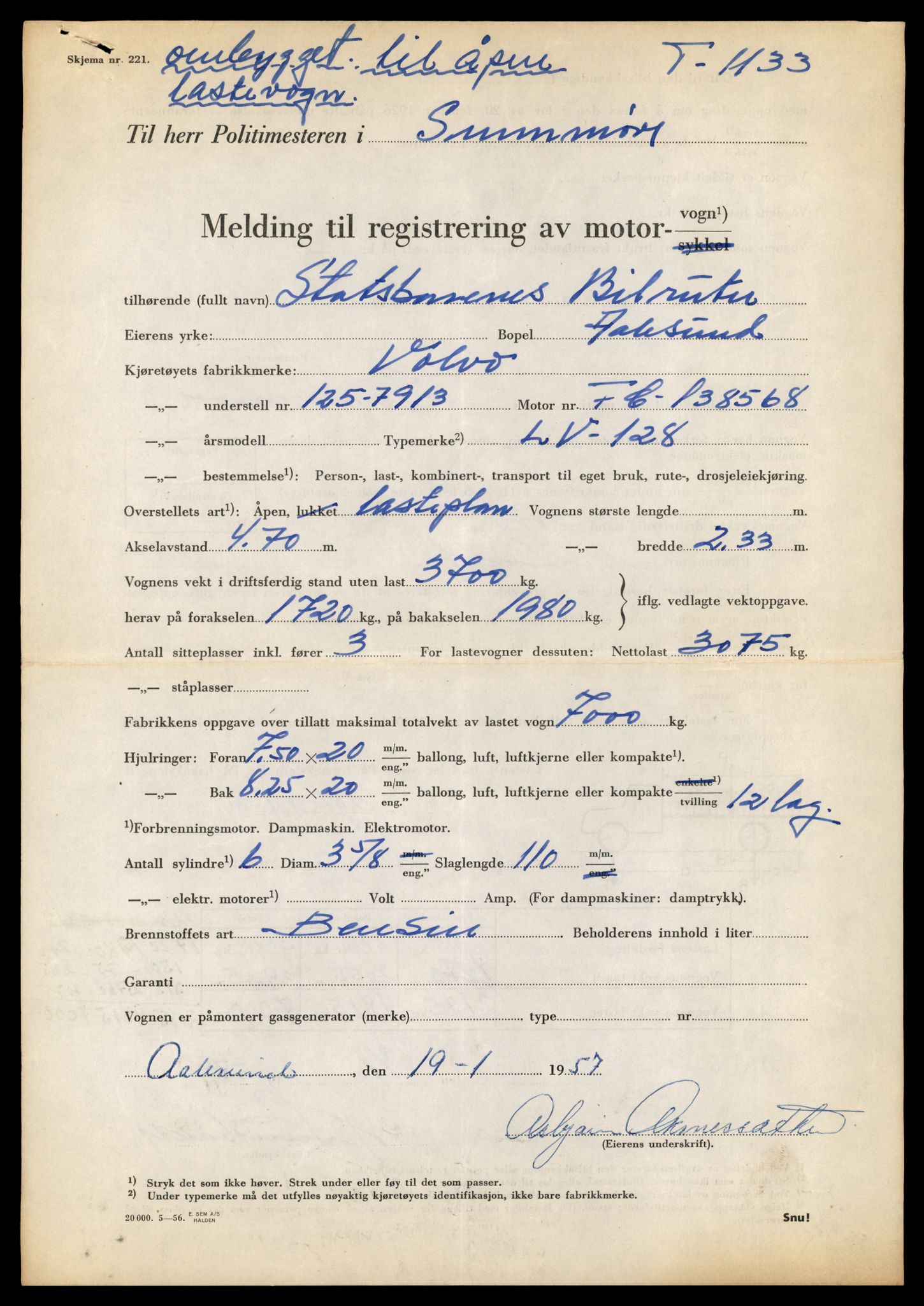 Møre og Romsdal vegkontor - Ålesund trafikkstasjon, AV/SAT-A-4099/F/Fe/L0034: Registreringskort for kjøretøy T 12500 - T 12652, 1927-1998, s. 476