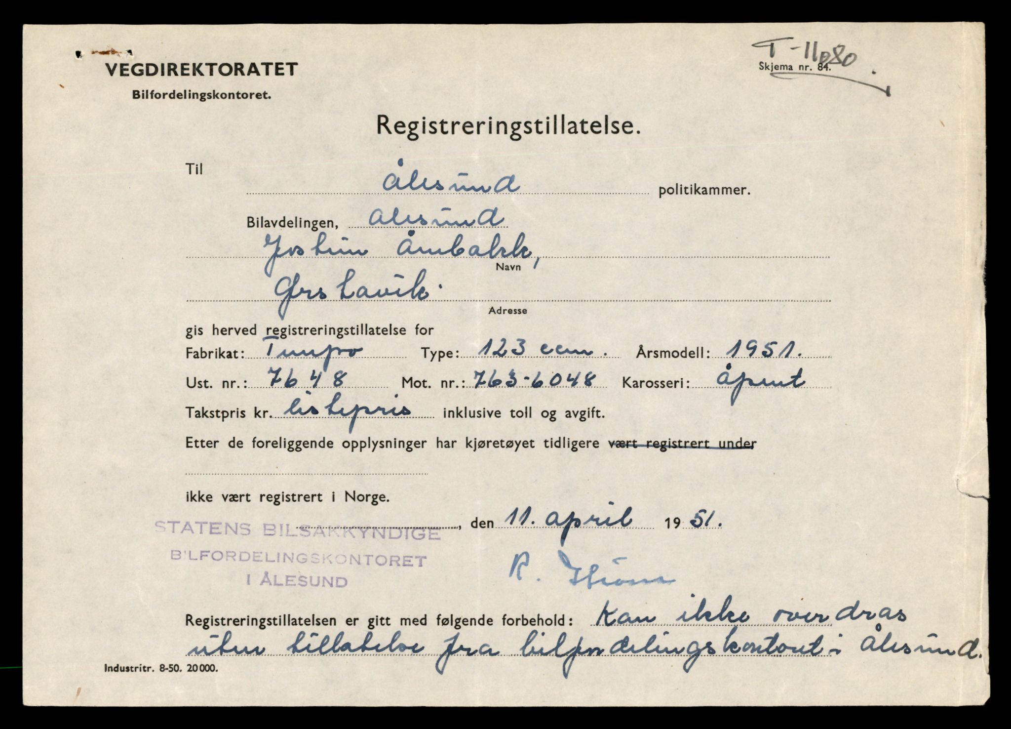 Møre og Romsdal vegkontor - Ålesund trafikkstasjon, AV/SAT-A-4099/F/Fe/L0026: Registreringskort for kjøretøy T 11046 - T 11160, 1927-1998, s. 1015