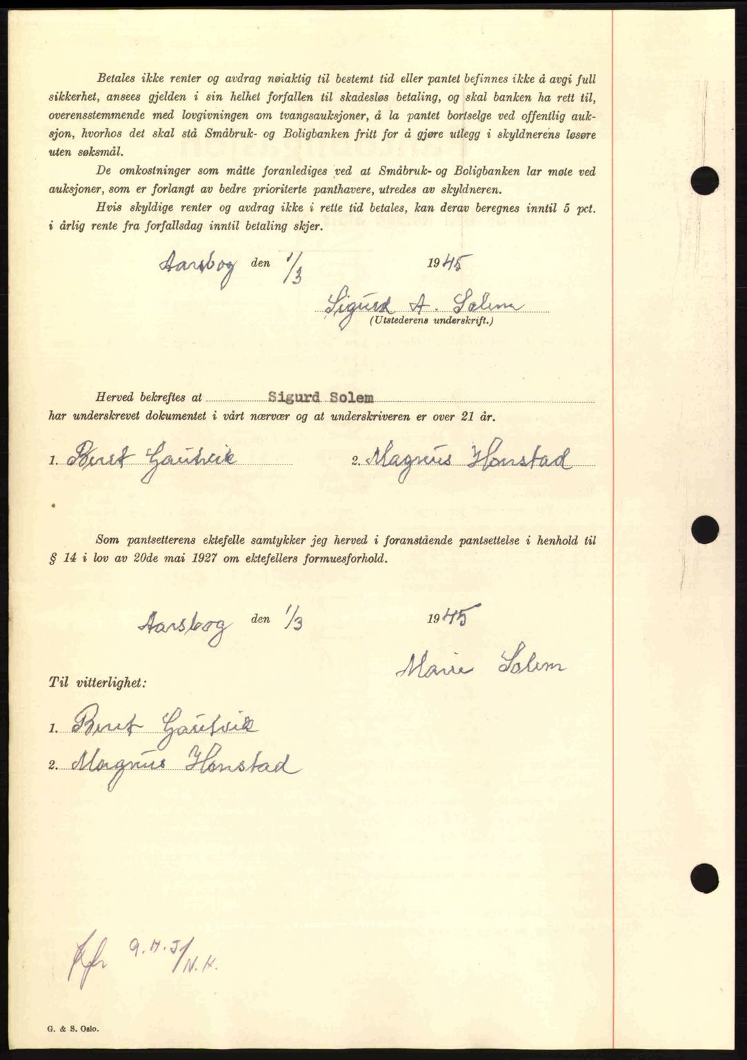 Nordmøre sorenskriveri, AV/SAT-A-4132/1/2/2Ca: Pantebok nr. B92, 1944-1945, Dagboknr: 832/1945