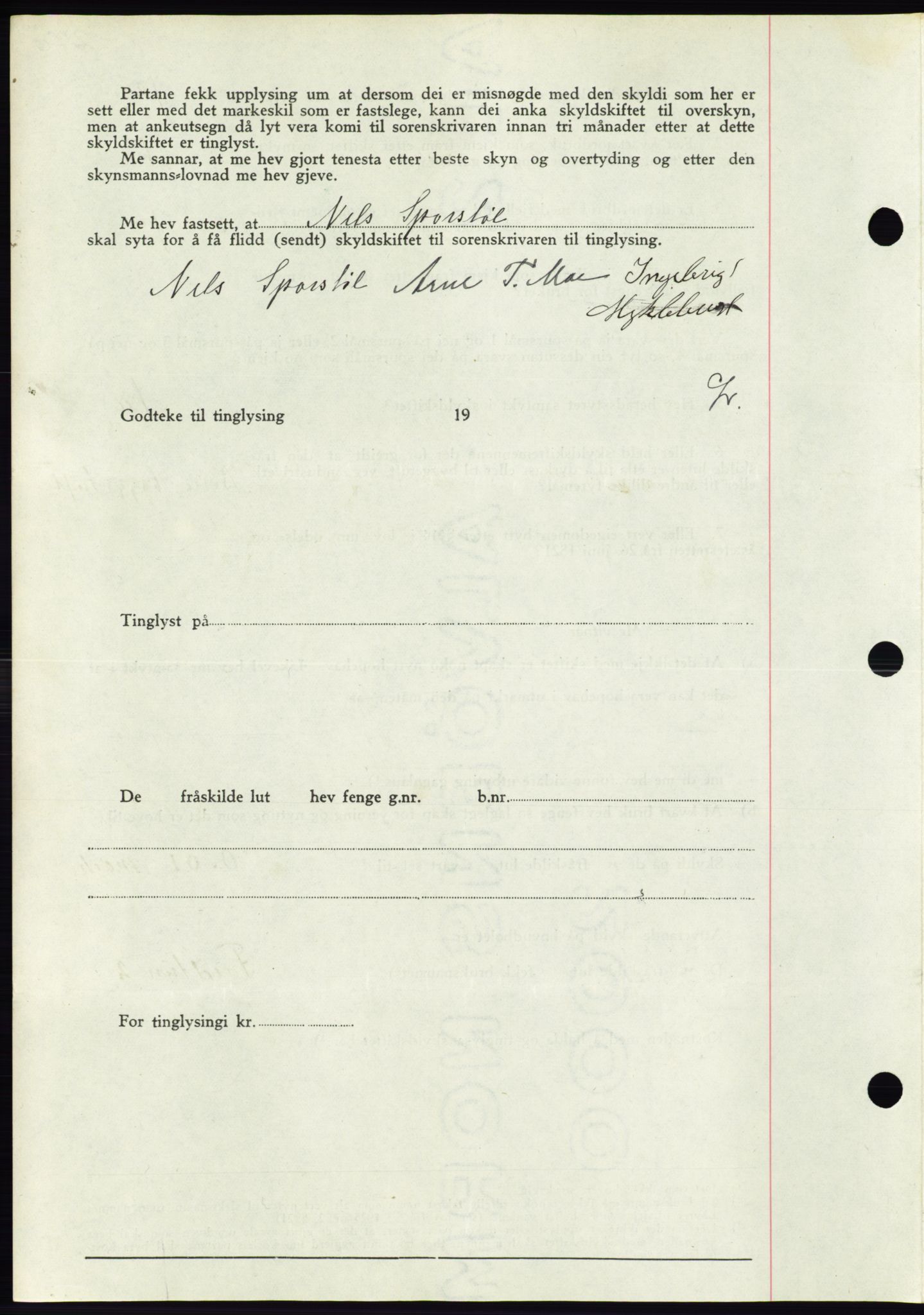 Søre Sunnmøre sorenskriveri, AV/SAT-A-4122/1/2/2C/L0064: Pantebok nr. 58, 1937-1938, Dagboknr: 1766/1937