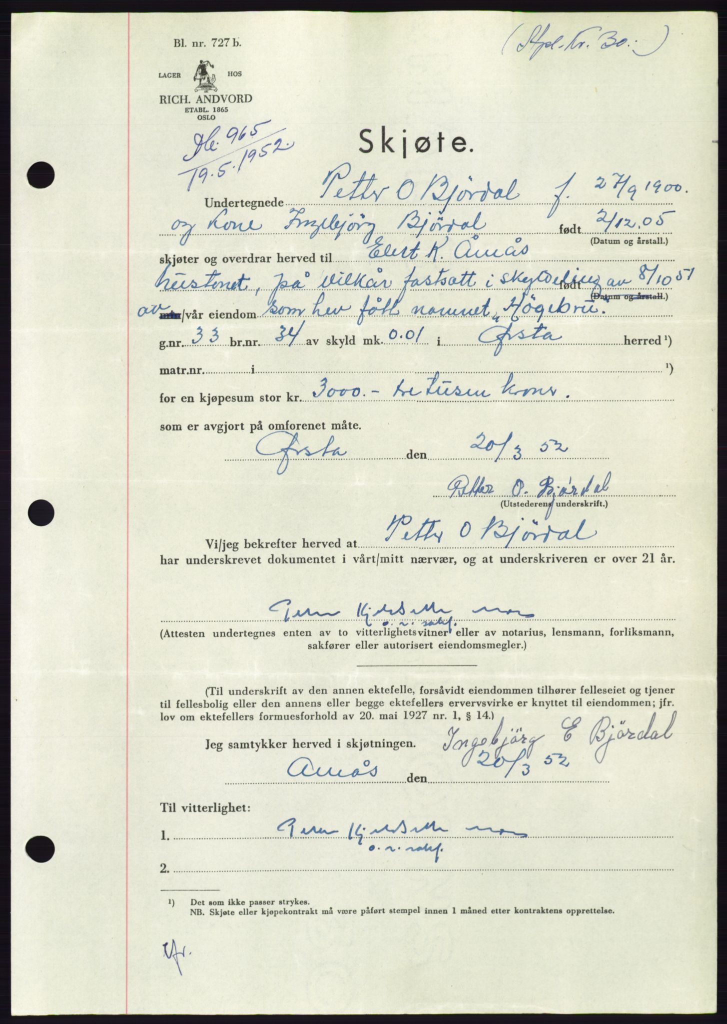 Søre Sunnmøre sorenskriveri, AV/SAT-A-4122/1/2/2C/L0092: Pantebok nr. 18A, 1952-1952, Dagboknr: 965/1952