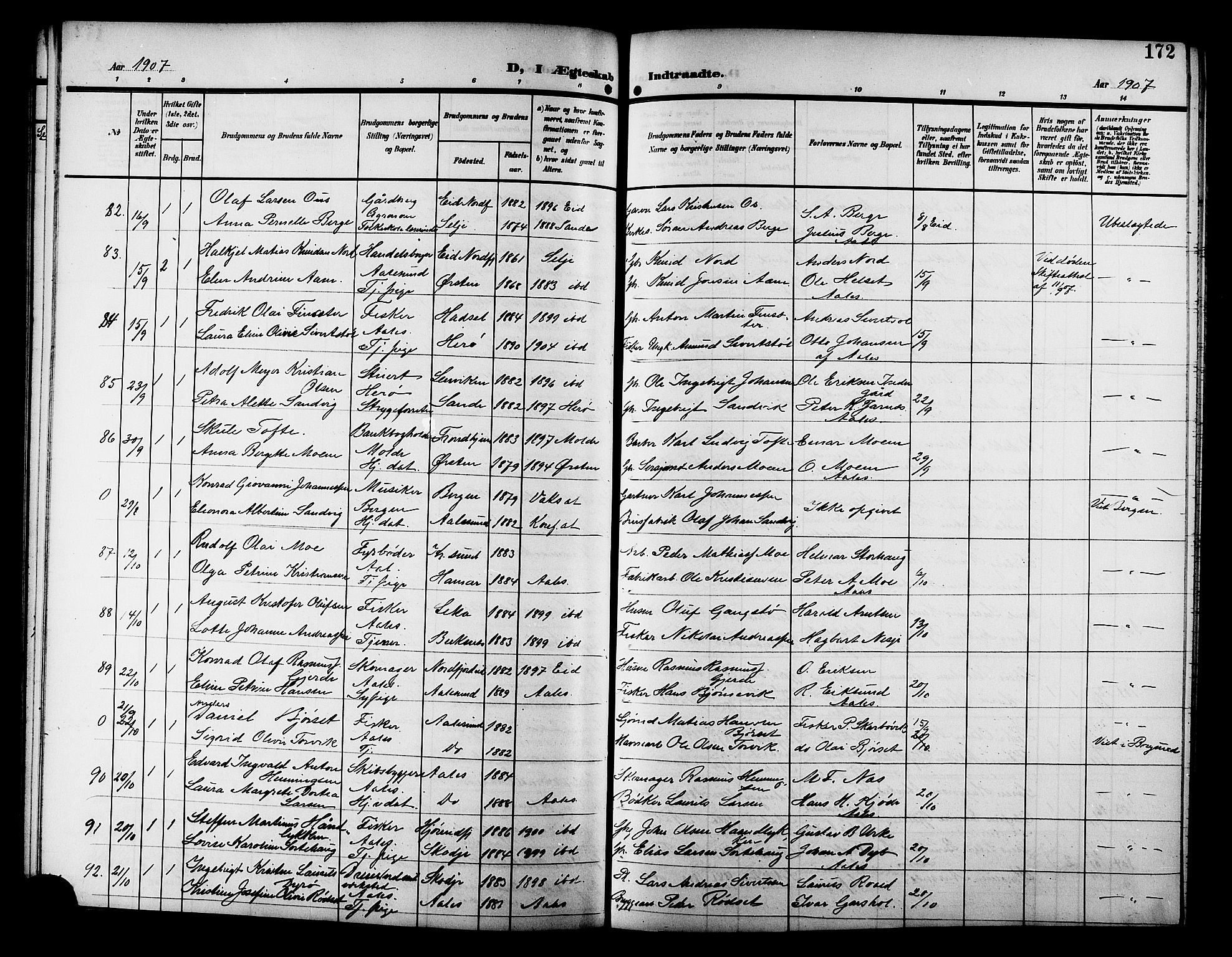 Ministerialprotokoller, klokkerbøker og fødselsregistre - Møre og Romsdal, AV/SAT-A-1454/529/L0470: Klokkerbok nr. 529C07, 1907-1917, s. 172