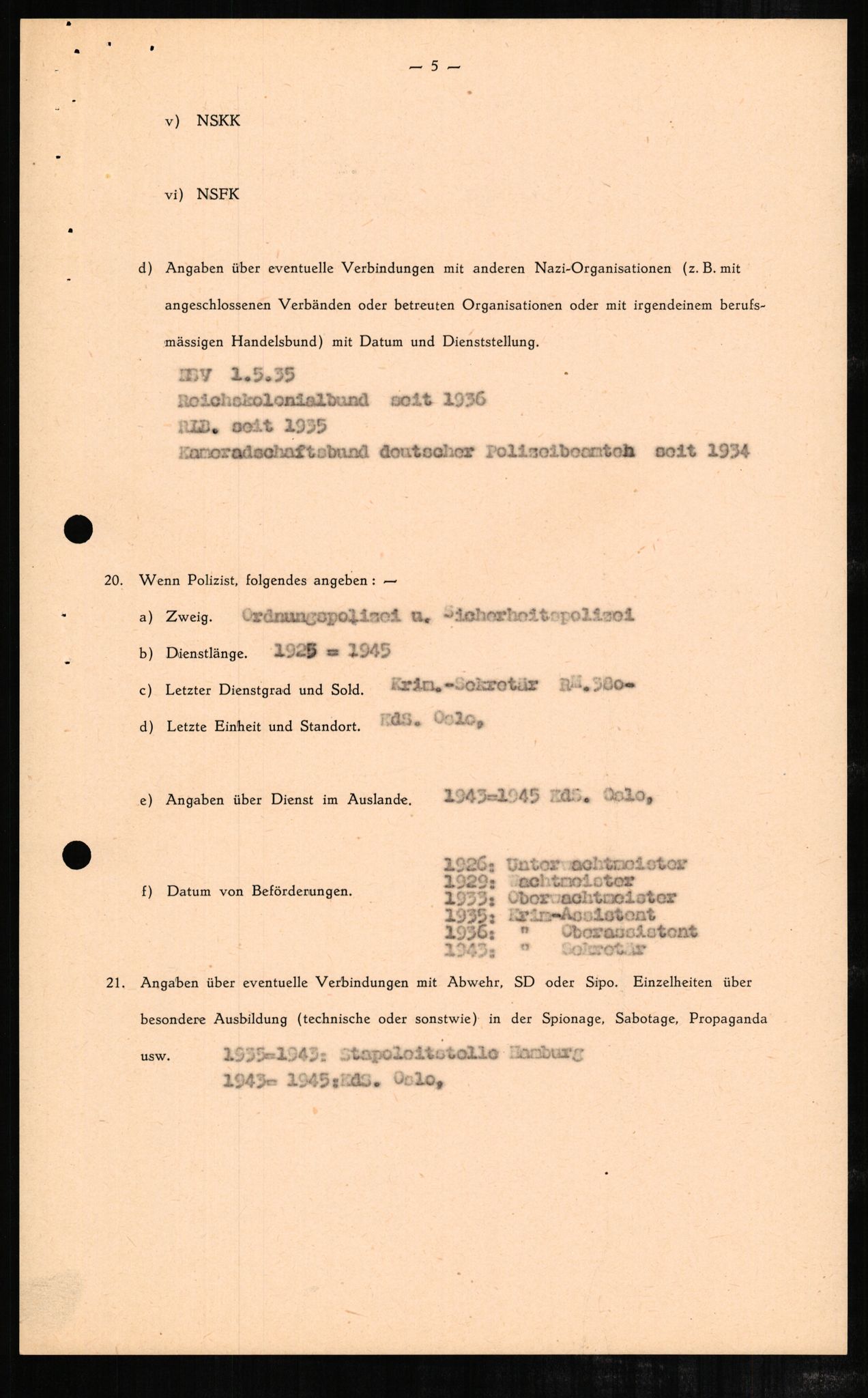 Forsvaret, Forsvarets overkommando II, AV/RA-RAFA-3915/D/Db/L0002: CI Questionaires. Tyske okkupasjonsstyrker i Norge. Tyskere., 1945-1946, s. 549