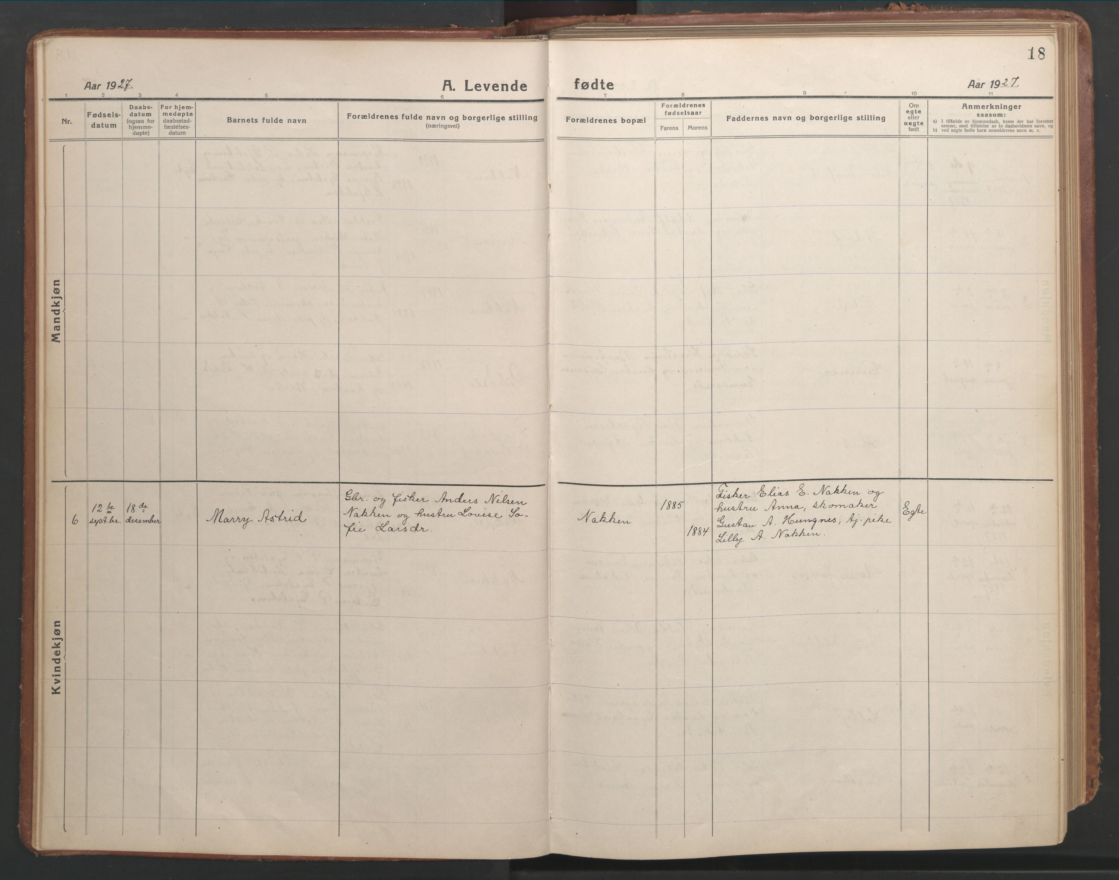 Ministerialprotokoller, klokkerbøker og fødselsregistre - Møre og Romsdal, SAT/A-1454/540/L0542: Klokkerbok nr. 540C02, 1921-1967, s. 18