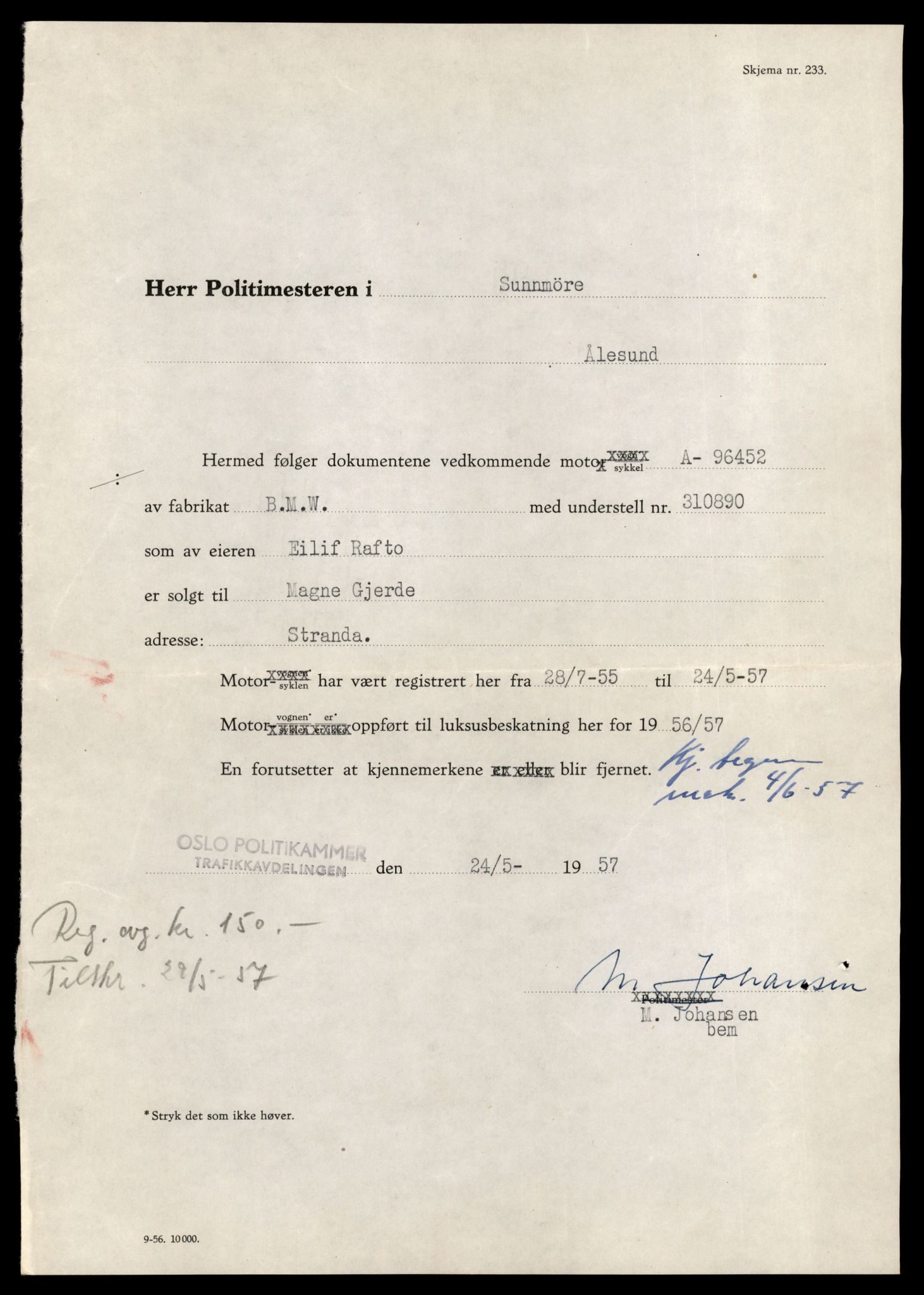 Møre og Romsdal vegkontor - Ålesund trafikkstasjon, AV/SAT-A-4099/F/Fe/L0040: Registreringskort for kjøretøy T 13531 - T 13709, 1927-1998, s. 1711