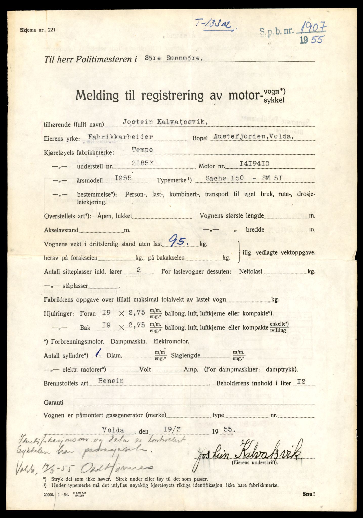 Møre og Romsdal vegkontor - Ålesund trafikkstasjon, AV/SAT-A-4099/F/Fe/L0038: Registreringskort for kjøretøy T 13180 - T 13360, 1927-1998, s. 2133