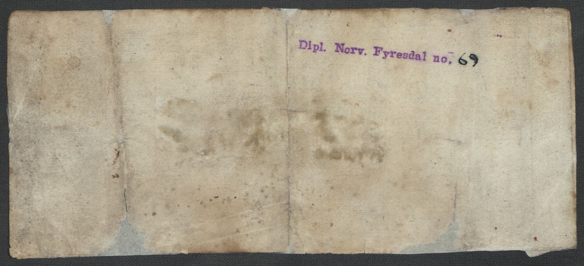 Riksarkivets diplomsamling, AV/RA-EA-5965/F02/L0075: Dokumenter, 1570-1571, s. 53