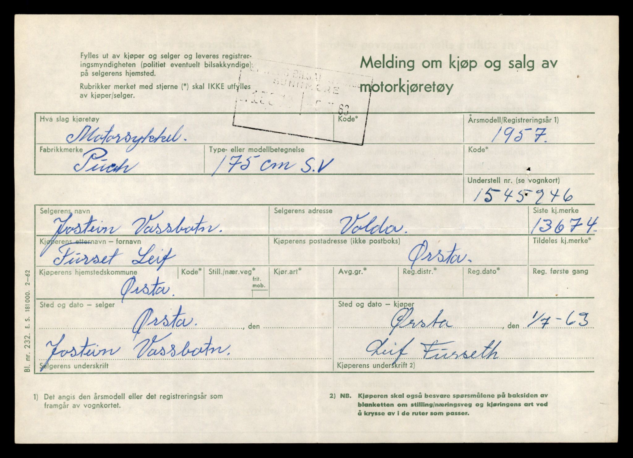 Møre og Romsdal vegkontor - Ålesund trafikkstasjon, AV/SAT-A-4099/F/Fe/L0040: Registreringskort for kjøretøy T 13531 - T 13709, 1927-1998, s. 2441