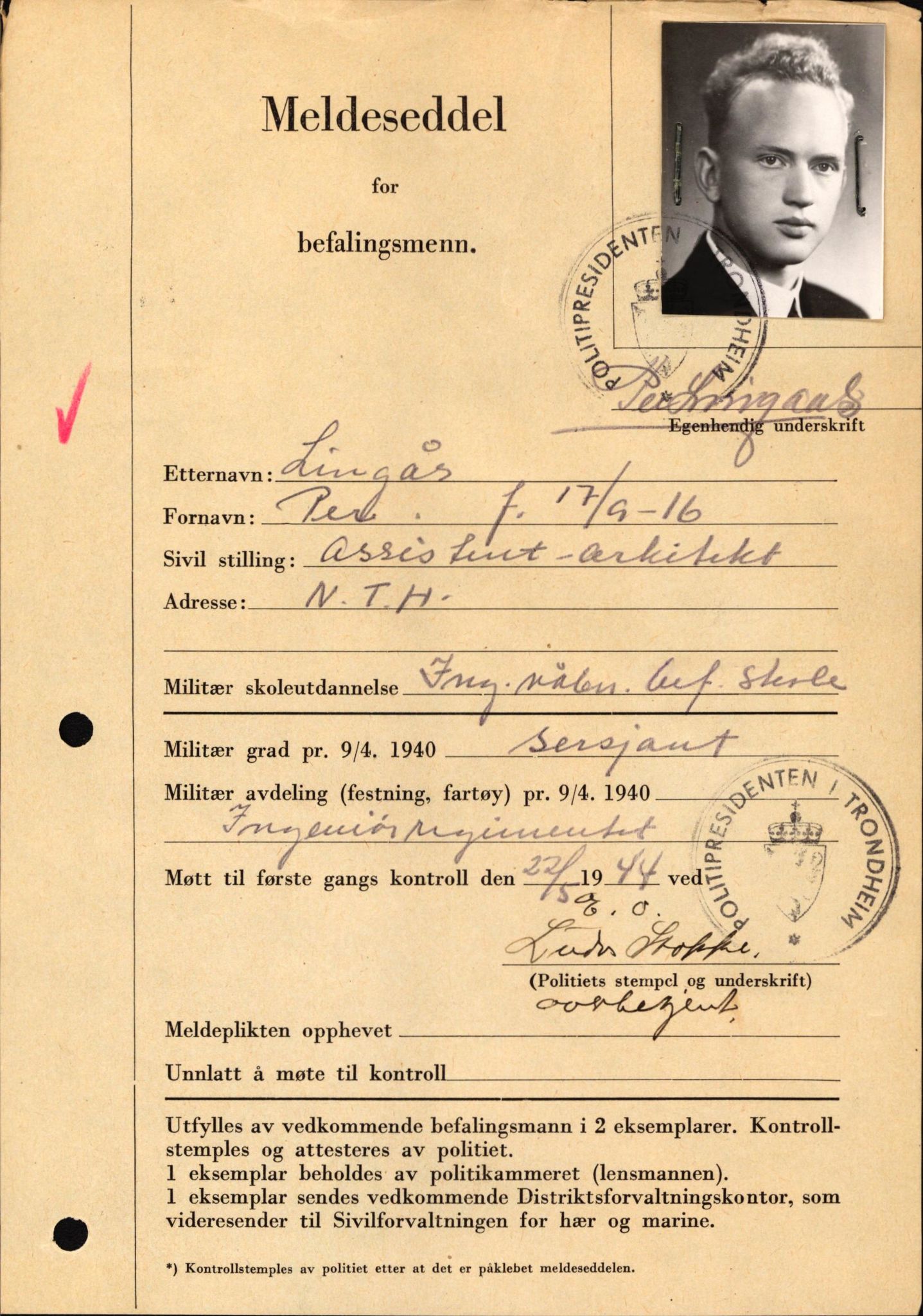 Forsvaret, Forsvarets krigshistoriske avdeling, AV/RA-RAFA-2017/Y/Yf/L0209: II-C-11-2121  -  Okkupasjonstiden.  Meldesedler for befal med foto og oppl. om militær grad 9. apr. 1940., 1944-1945, s. 98