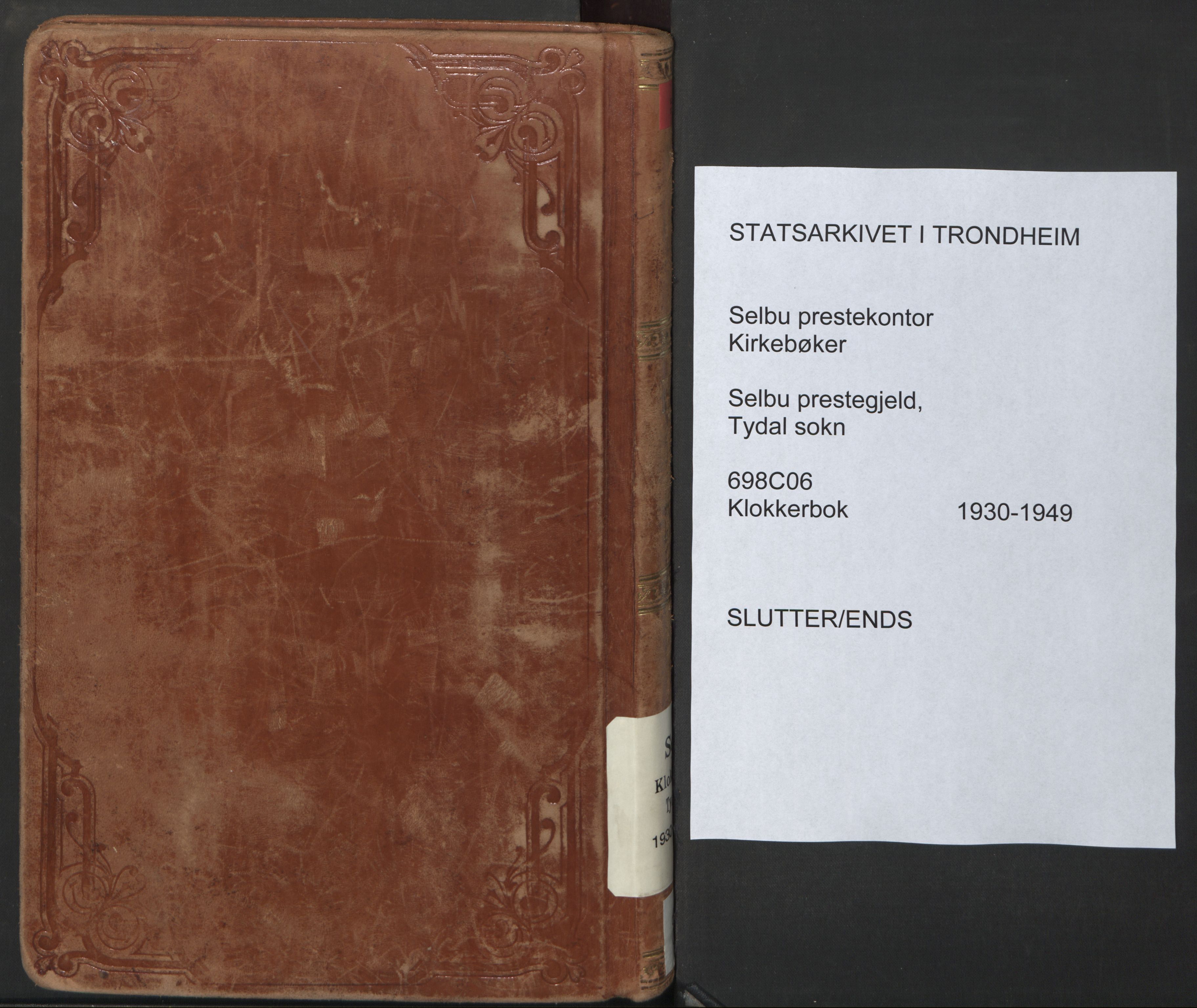 Ministerialprotokoller, klokkerbøker og fødselsregistre - Sør-Trøndelag, SAT/A-1456/698/L1169: Klokkerbok nr. 698C06, 1930-1949