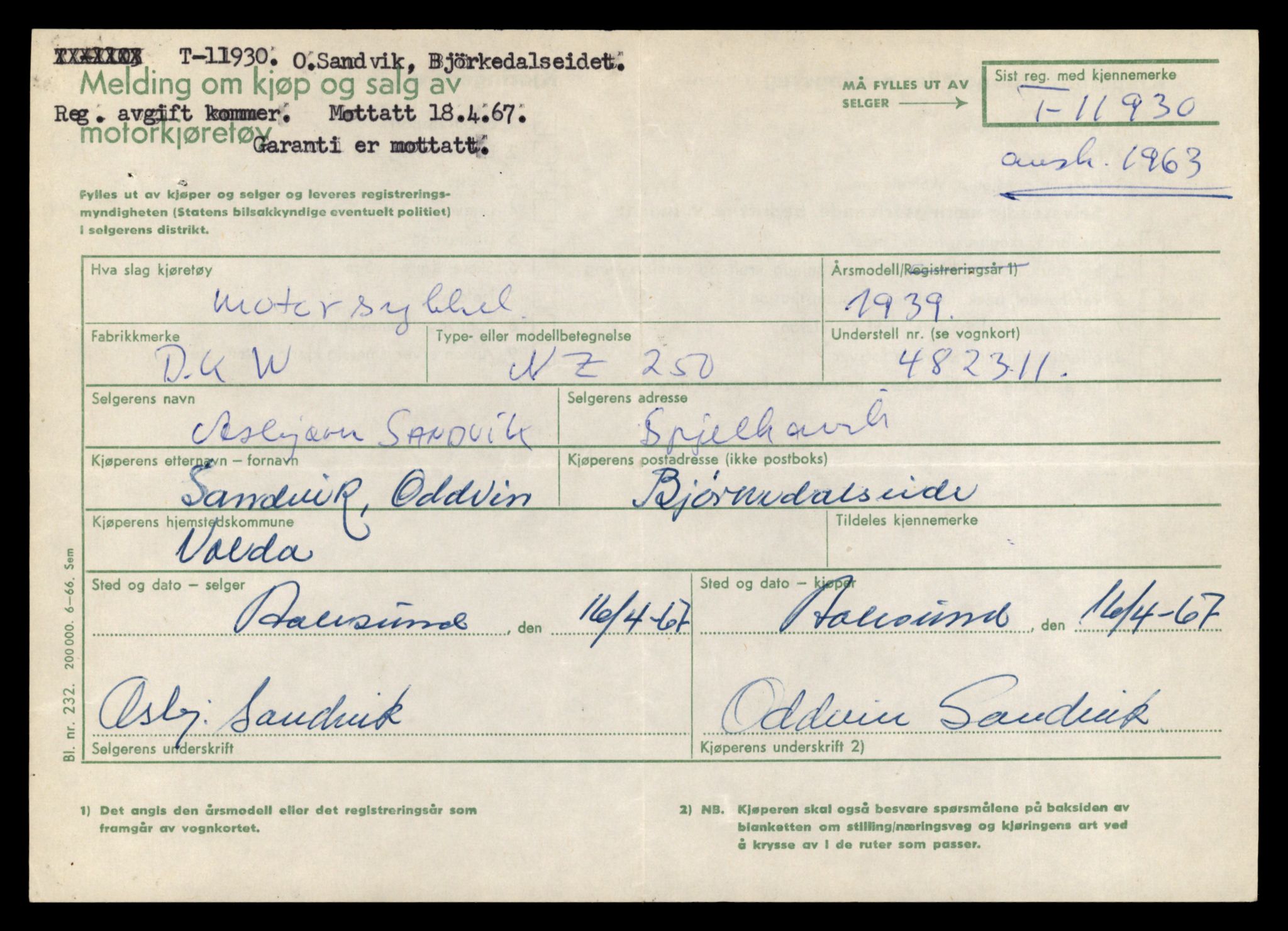 Møre og Romsdal vegkontor - Ålesund trafikkstasjon, AV/SAT-A-4099/F/Fe/L0031: Registreringskort for kjøretøy T 11800 - T 11996, 1927-1998, s. 2259