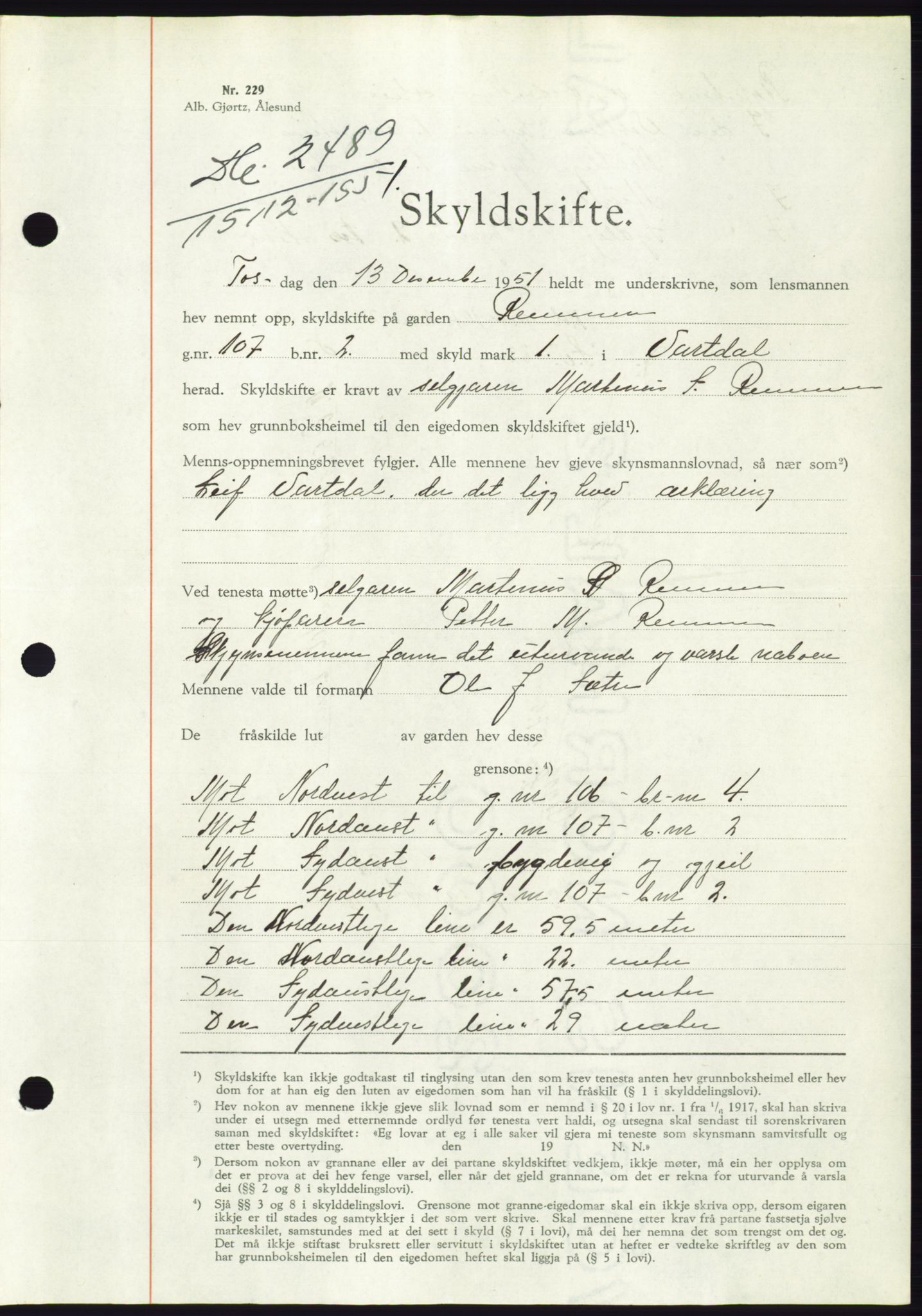Søre Sunnmøre sorenskriveri, AV/SAT-A-4122/1/2/2C/L0090: Pantebok nr. 16A, 1951-1951, Dagboknr: 2489/1951