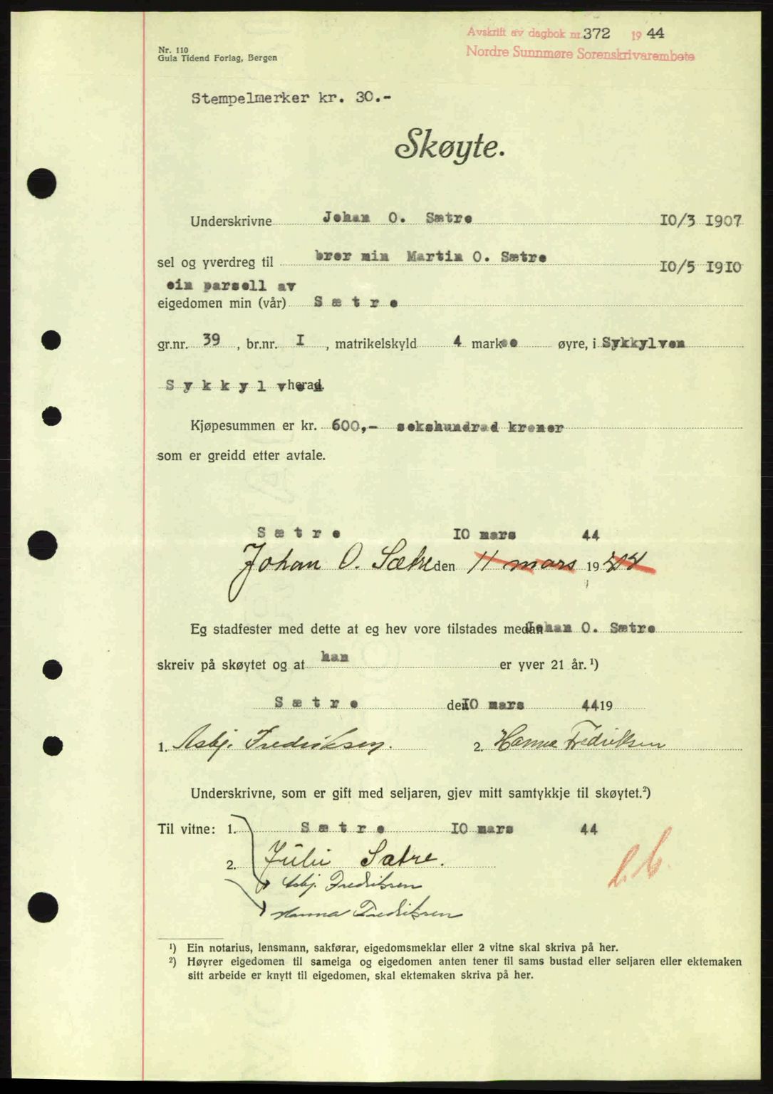 Nordre Sunnmøre sorenskriveri, AV/SAT-A-0006/1/2/2C/2Ca: Pantebok nr. A17, 1943-1944, Dagboknr: 372/1944