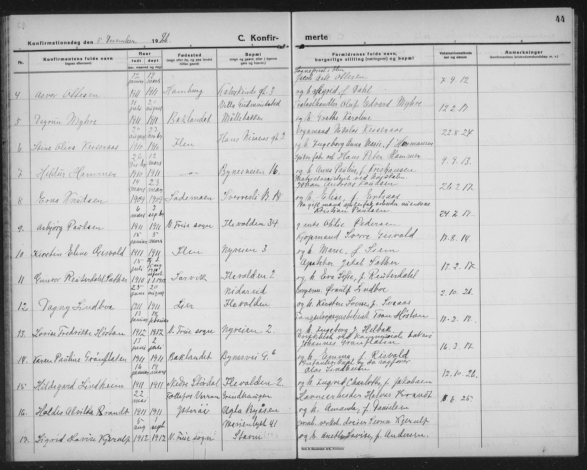 Ministerialprotokoller, klokkerbøker og fødselsregistre - Sør-Trøndelag, SAT/A-1456/603/L0175: Klokkerbok nr. 603C03, 1923-1941, s. 44