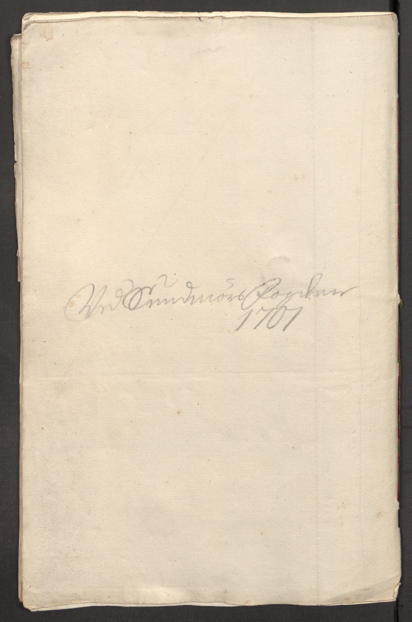 Rentekammeret inntil 1814, Reviderte regnskaper, Fogderegnskap, AV/RA-EA-4092/R54/L3558: Fogderegnskap Sunnmøre, 1700-1701, s. 472