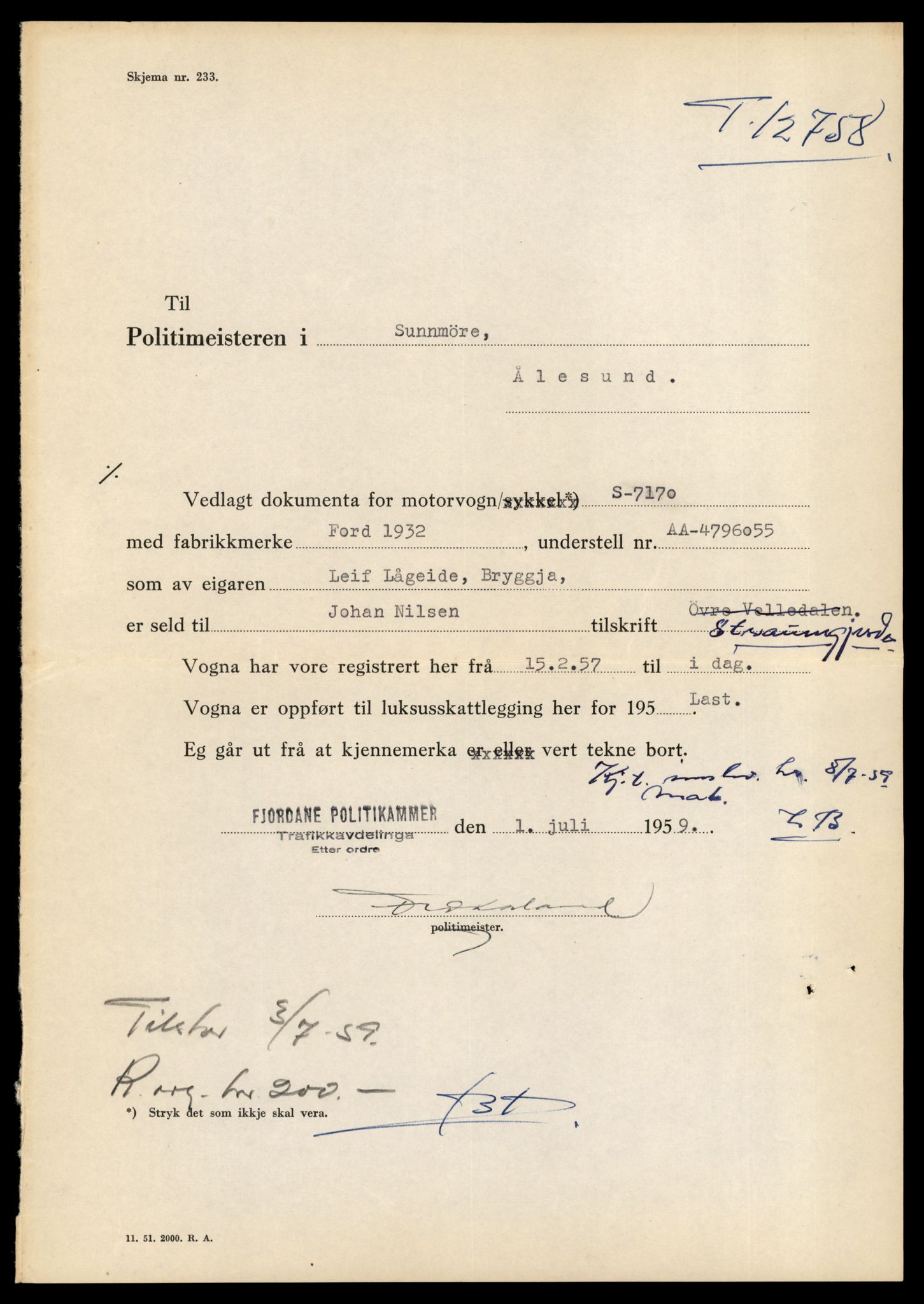 Møre og Romsdal vegkontor - Ålesund trafikkstasjon, SAT/A-4099/F/Fe/L0035: Registreringskort for kjøretøy T 12653 - T 12829, 1927-1998, s. 2486