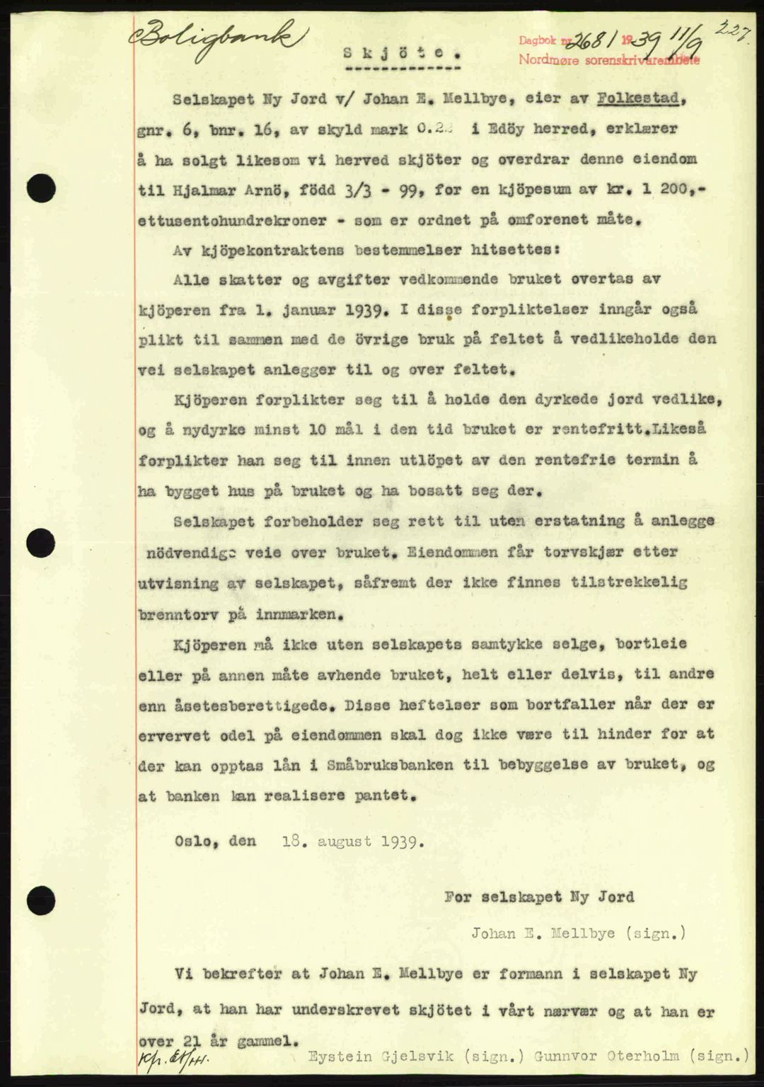 Nordmøre sorenskriveri, SAT/A-4132/1/2/2Ca: Pantebok nr. A87, 1939-1940, Dagboknr: 2681/1939