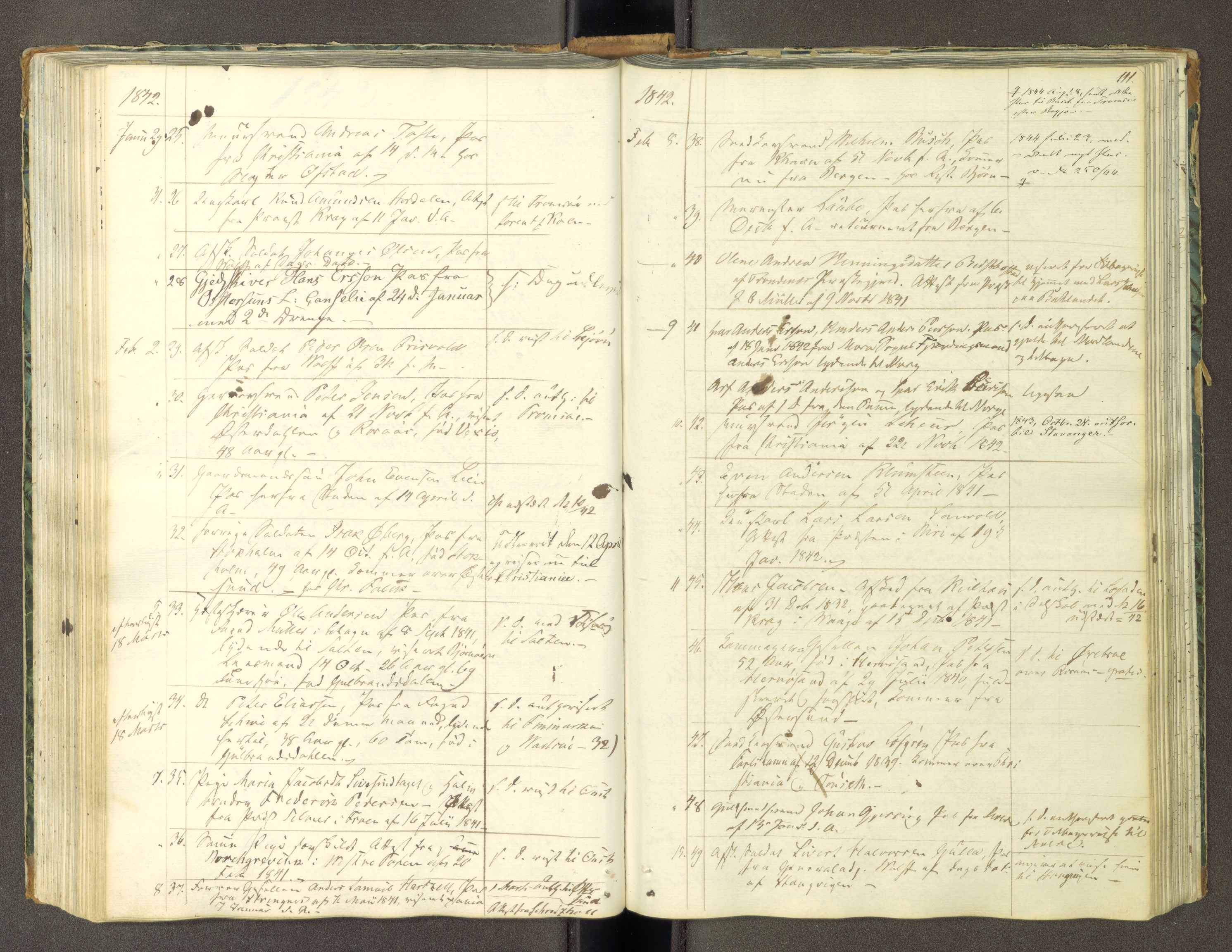 Trondheim politikammer, AV/SAT-A-1887/1/30/L0008: Passprotokoll. Første del:utstedtete pass. Andre del :innleverte/fornyede, 1841-1845, s. 110b-111a