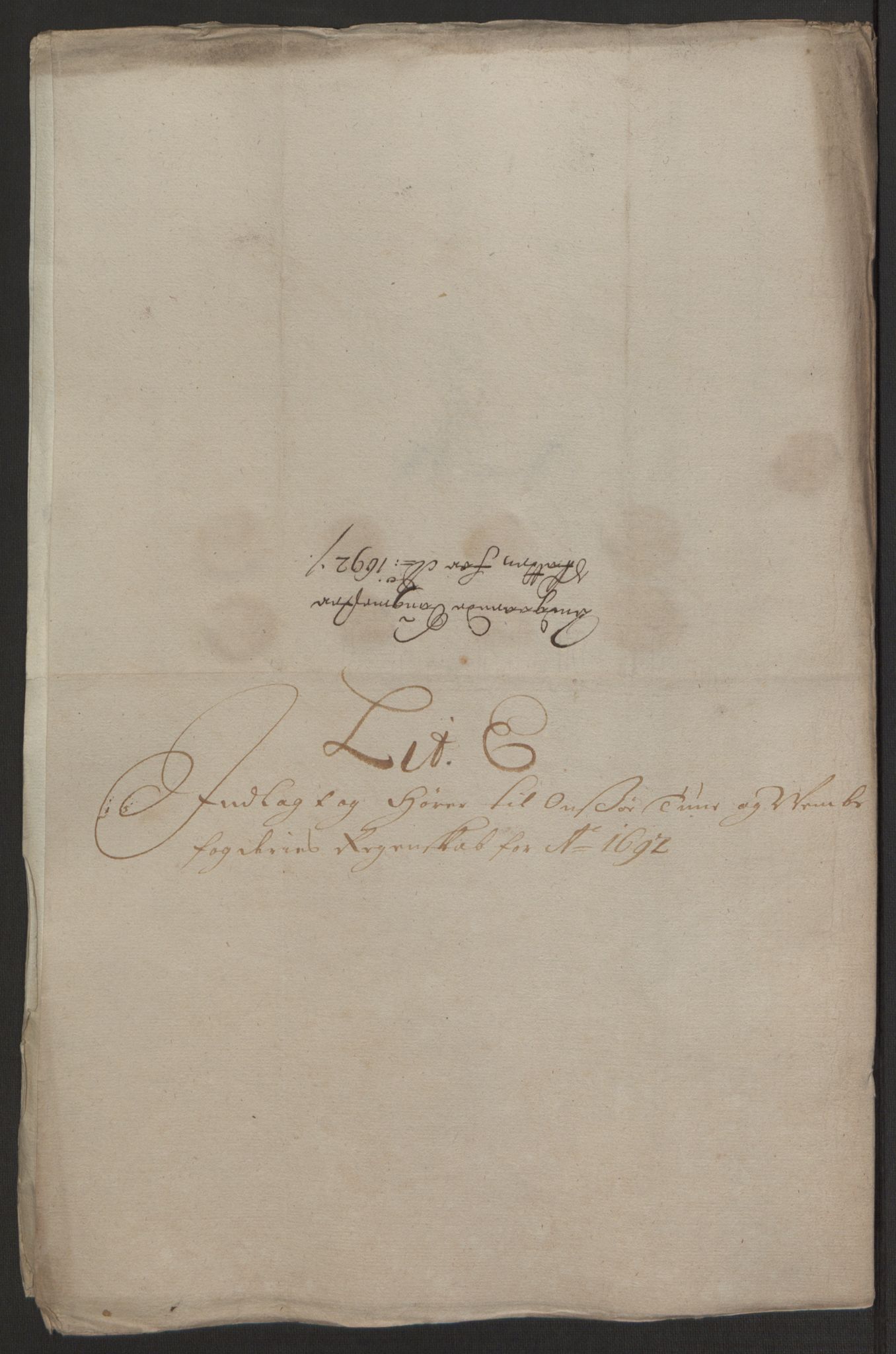 Rentekammeret inntil 1814, Reviderte regnskaper, Fogderegnskap, AV/RA-EA-4092/R03/L0120: Fogderegnskap Onsøy, Tune, Veme og Åbygge fogderi, 1692-1693, s. 137