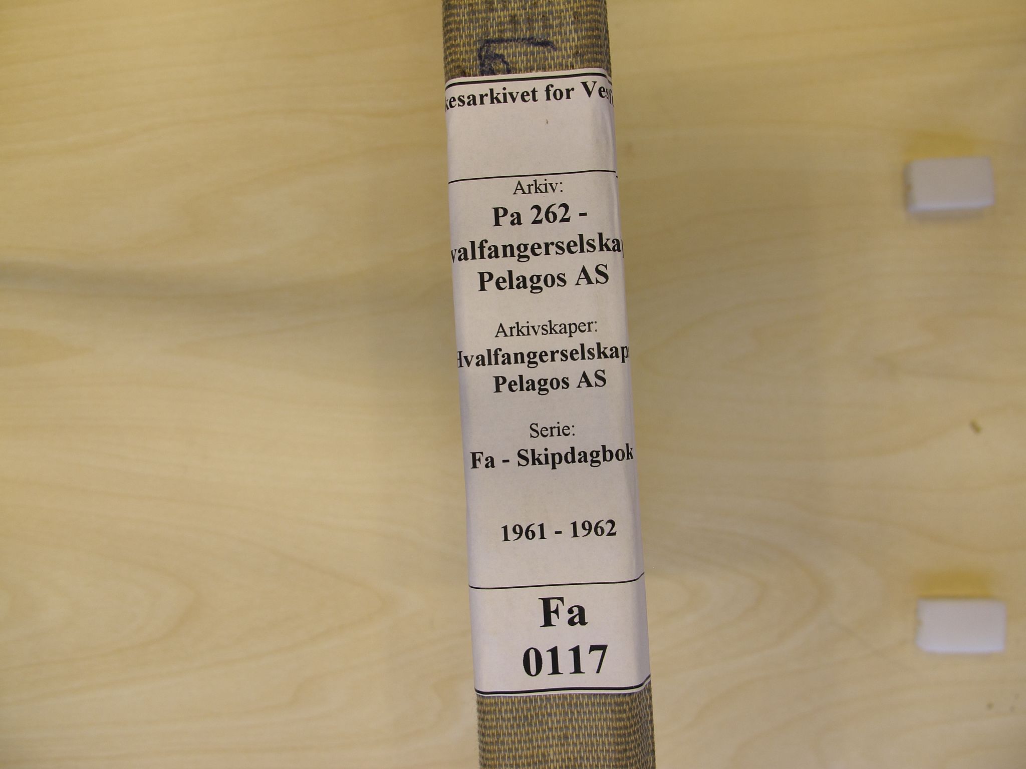 Pa 262 - Hvalfangerselskapet Pelagos AS, VEMU/A-1330/F/Fa/L0117: Pelagos, fl.k.  - dekksdagbok, 1961-1962