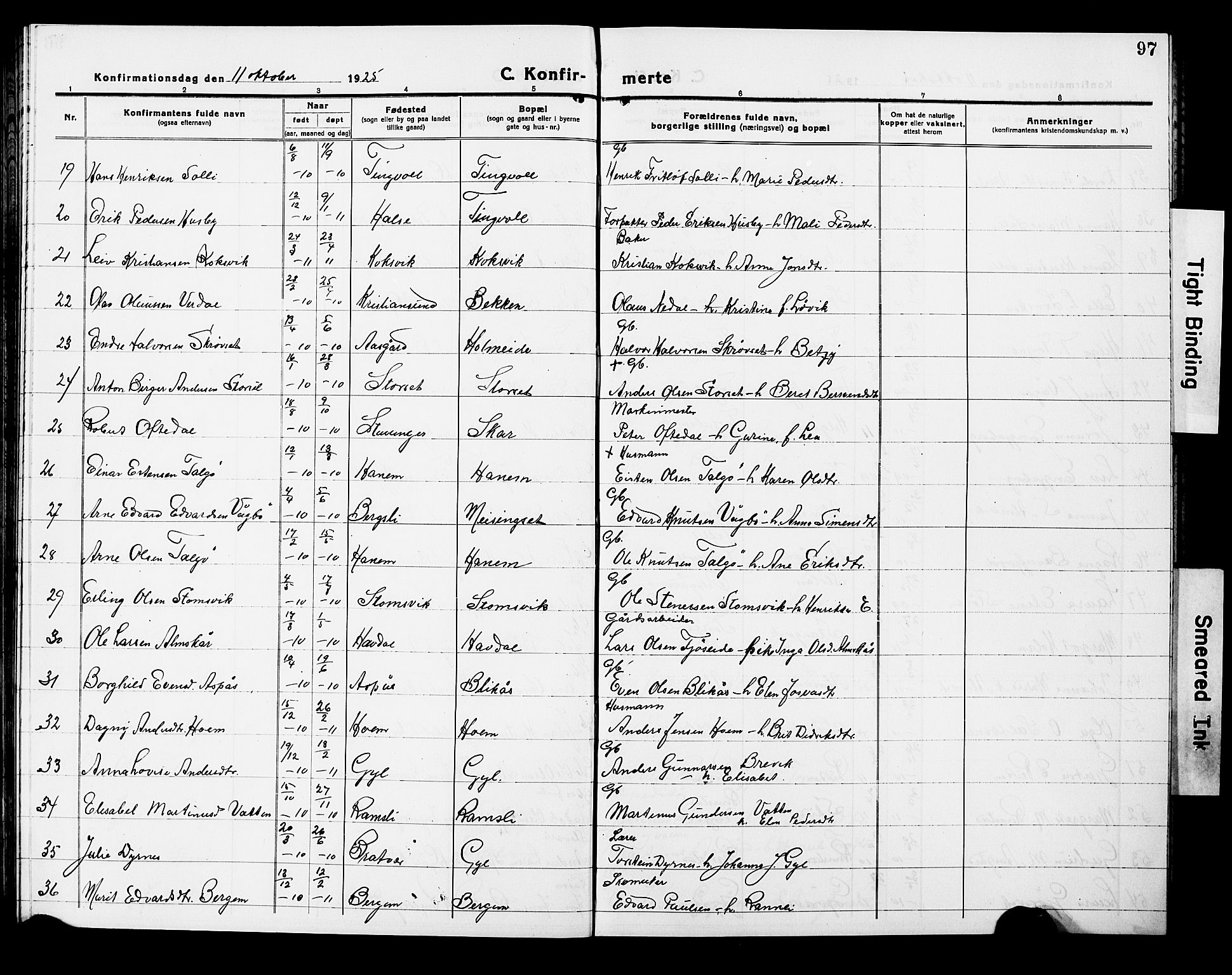 Ministerialprotokoller, klokkerbøker og fødselsregistre - Møre og Romsdal, AV/SAT-A-1454/586/L0994: Klokkerbok nr. 586C05, 1919-1927, s. 97