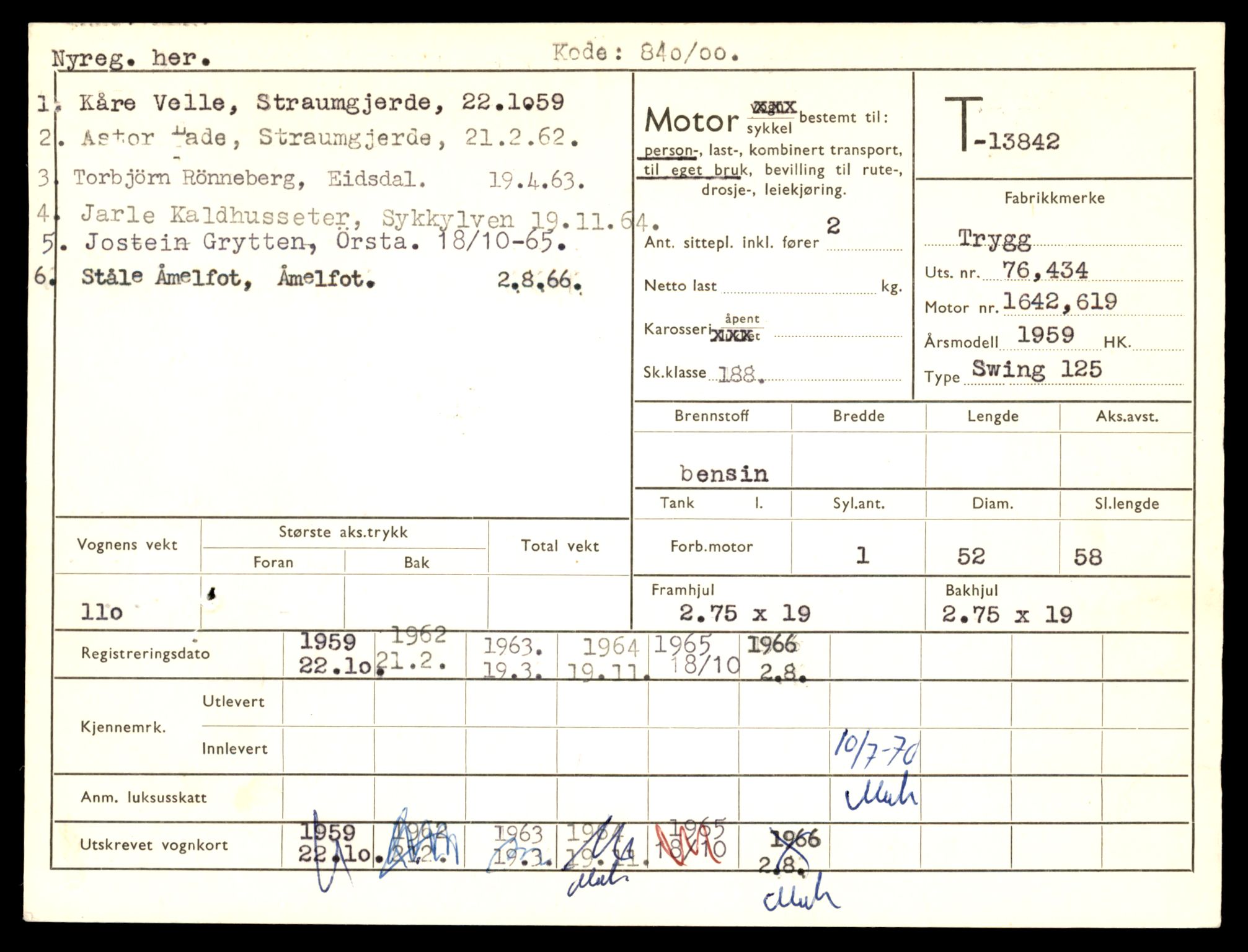 Møre og Romsdal vegkontor - Ålesund trafikkstasjon, AV/SAT-A-4099/F/Fe/L0041: Registreringskort for kjøretøy T 13710 - T 13905, 1927-1998, s. 2389