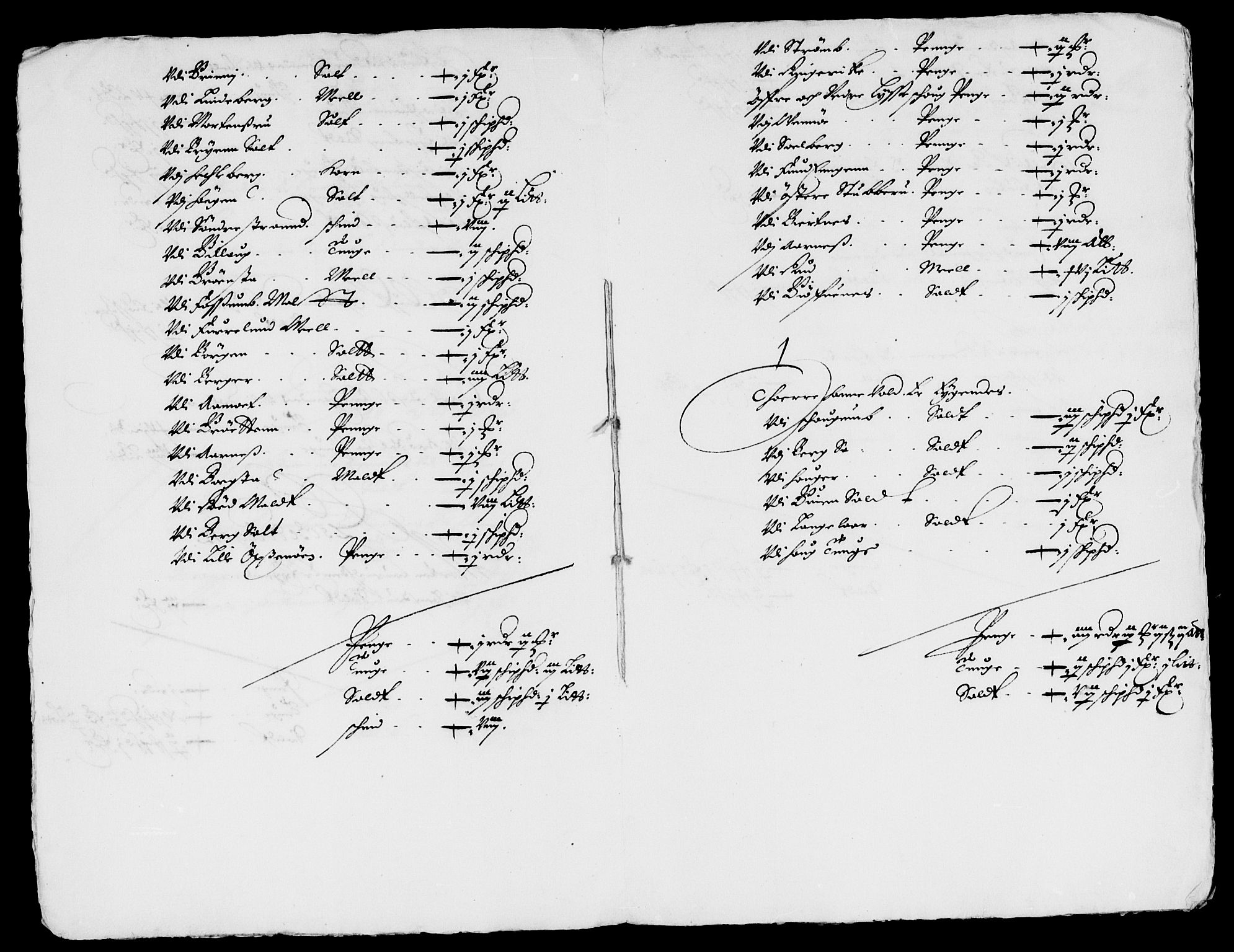 Rentekammeret inntil 1814, Reviderte regnskaper, Lensregnskaper, AV/RA-EA-5023/R/Rb/Rba/L0212: Akershus len, 1652-1653