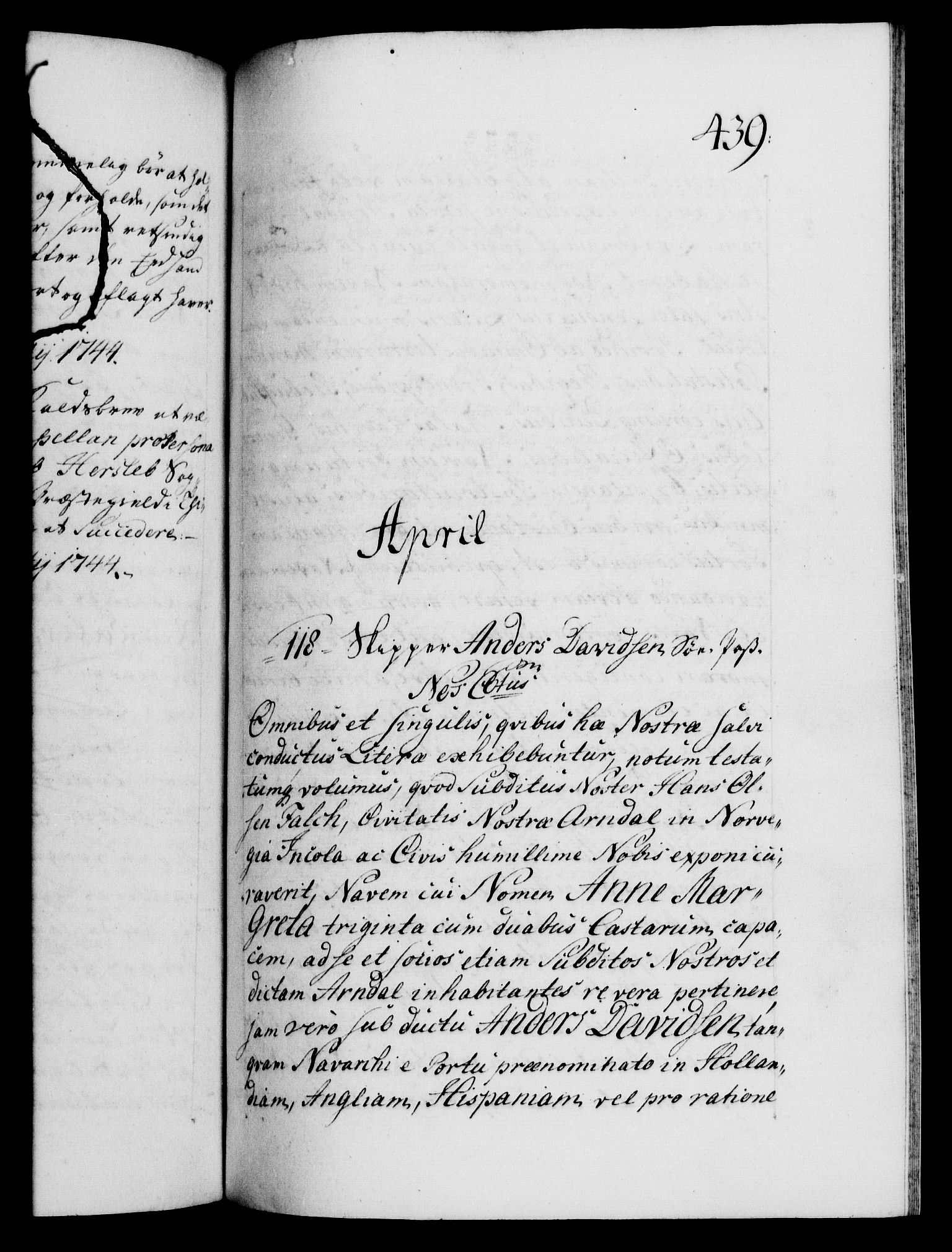 Danske Kanselli 1572-1799, RA/EA-3023/F/Fc/Fca/Fcaa/L0033: Norske registre, 1743-1744, s. 439a