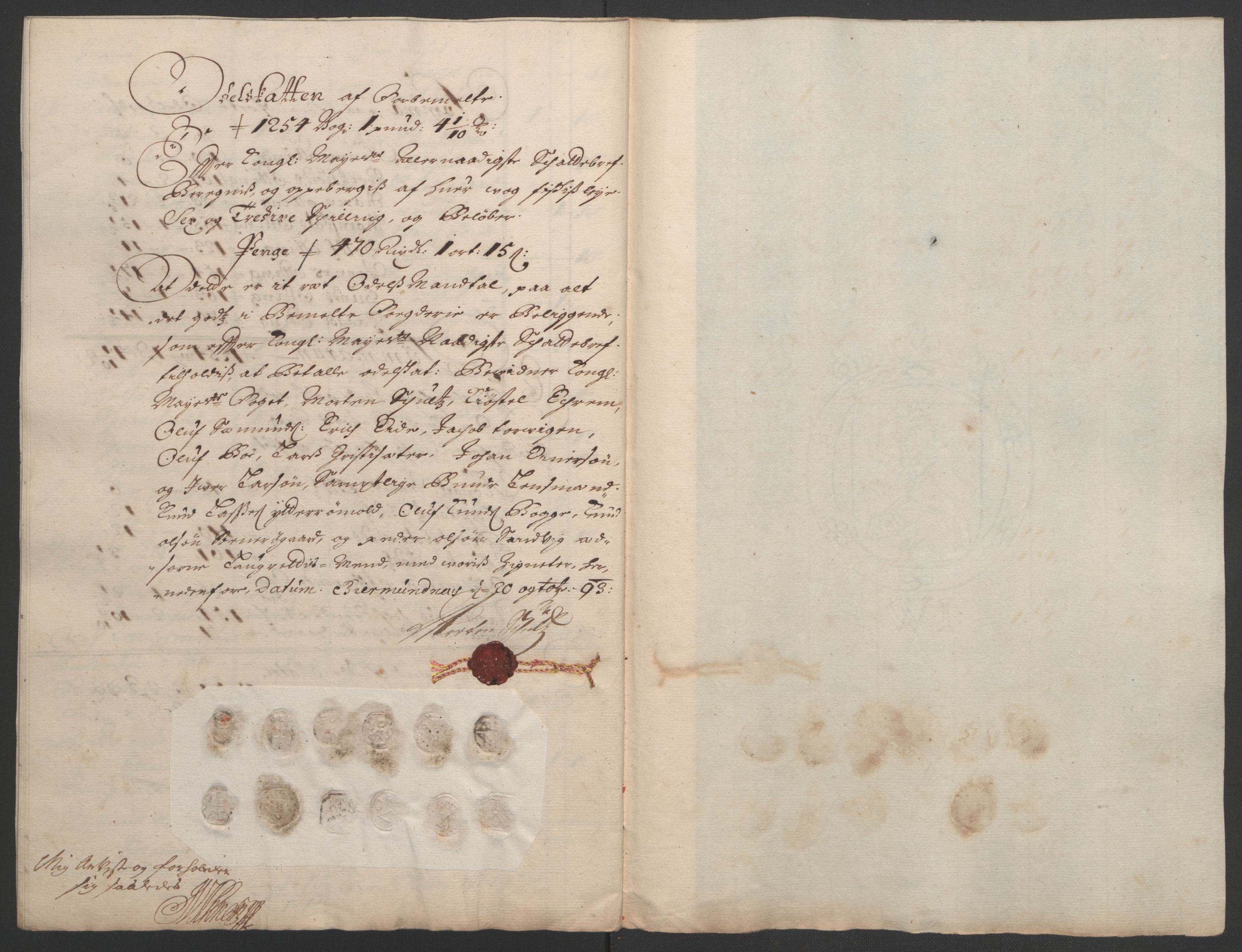 Rentekammeret inntil 1814, Reviderte regnskaper, Fogderegnskap, AV/RA-EA-4092/R55/L3651: Fogderegnskap Romsdal, 1693-1694, s. 86