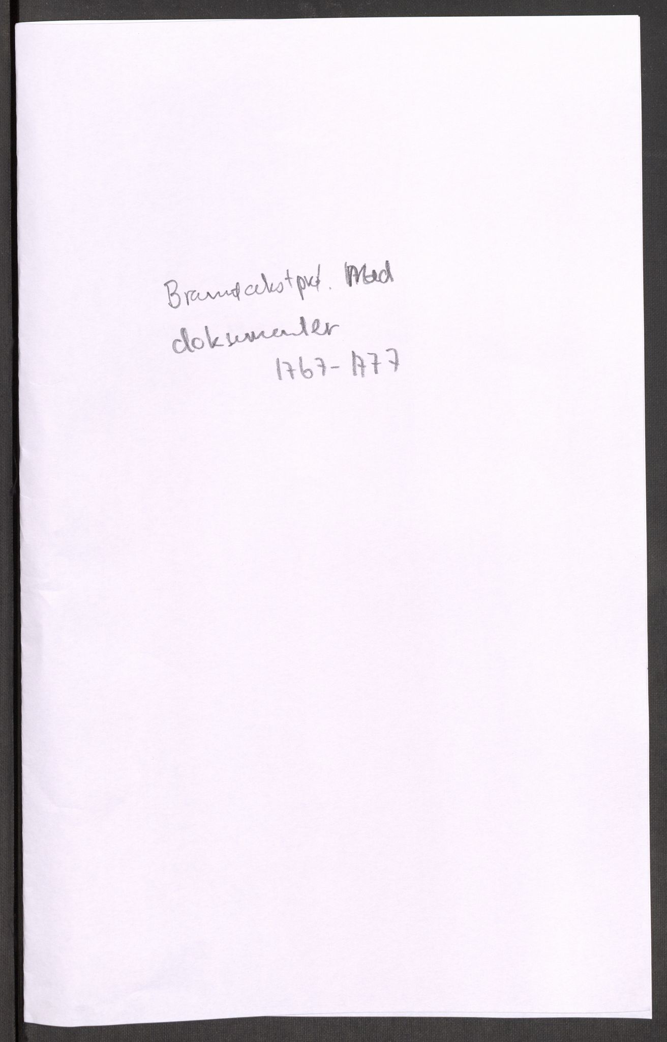 Kommersekollegiet, Brannforsikringskontoret 1767-1814, AV/RA-EA-5458/F/Fa/L0057/0002: Øster-Risør / Branntakstprotokoll med dokumenter, 1767-1777