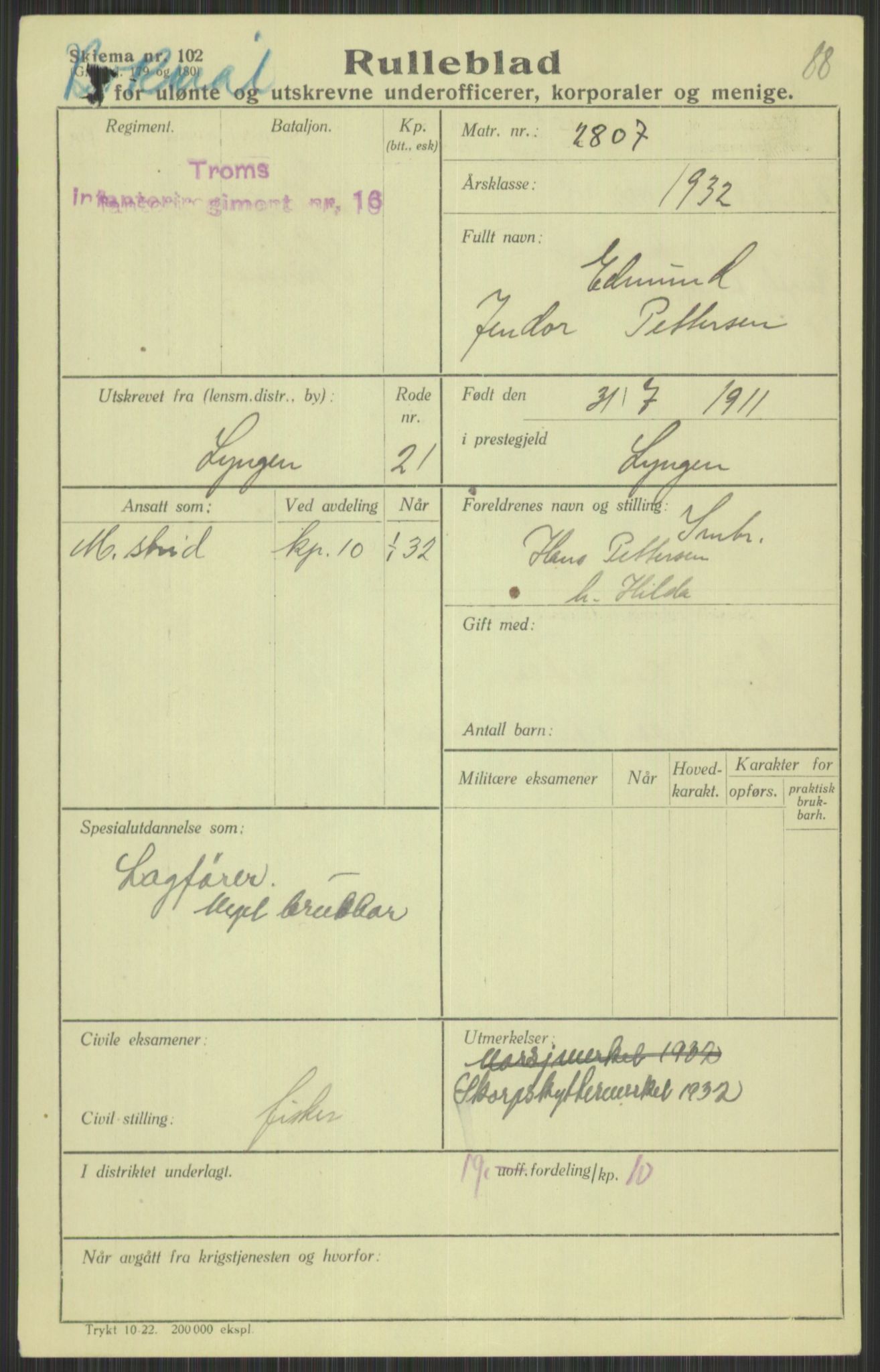 Forsvaret, Troms infanteriregiment nr. 16, AV/RA-RAFA-3146/P/Pa/L0016: Rulleblad for regimentets menige mannskaper, årsklasse 1932, 1932, s. 1329