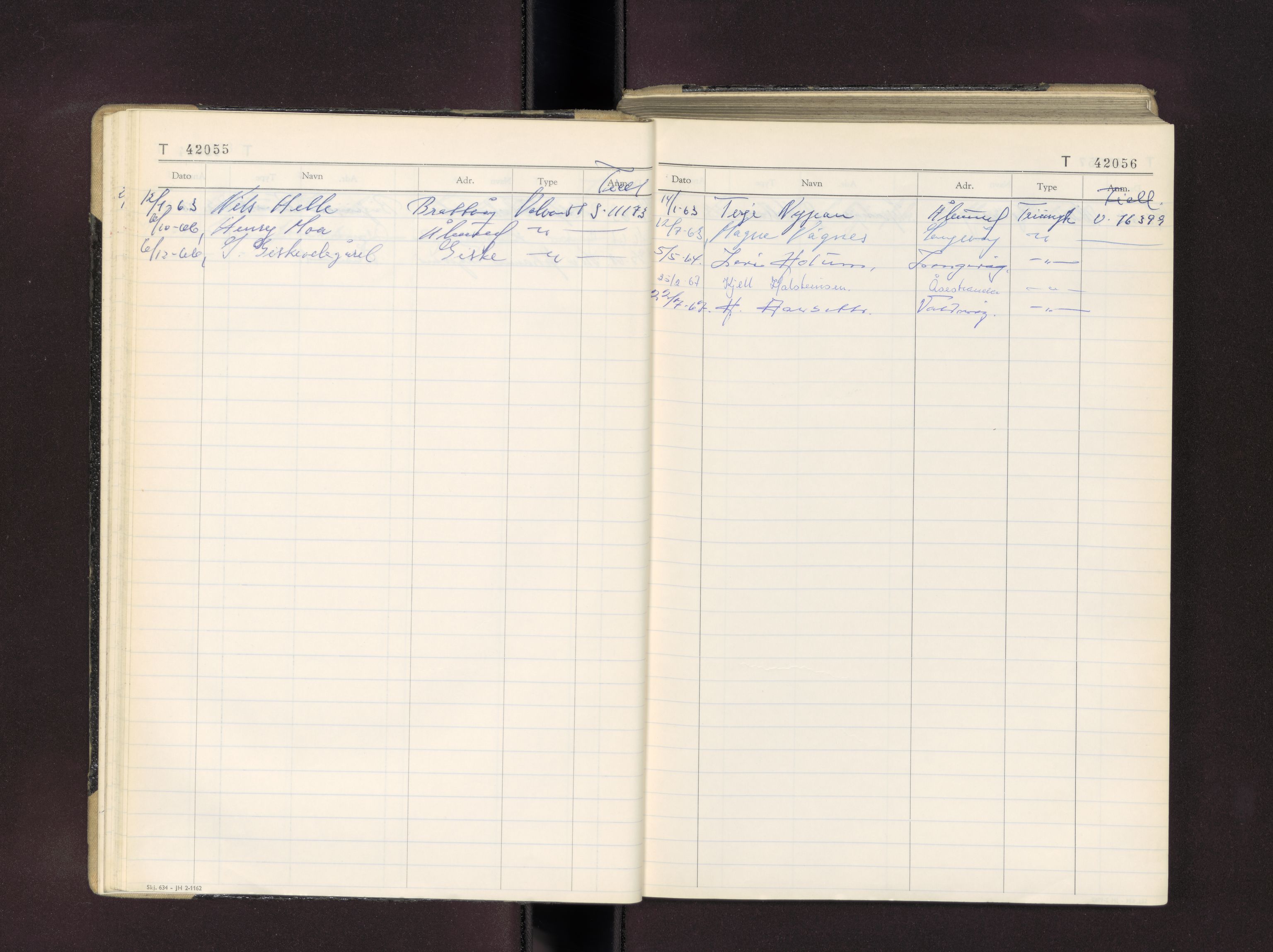 Møre og Romsdal vegkontor - Ålesund trafikkstasjon, AV/SAT-A-4099/F/Fc/L0037: Bilregister; T 42000 - T 42499, 1960-1970