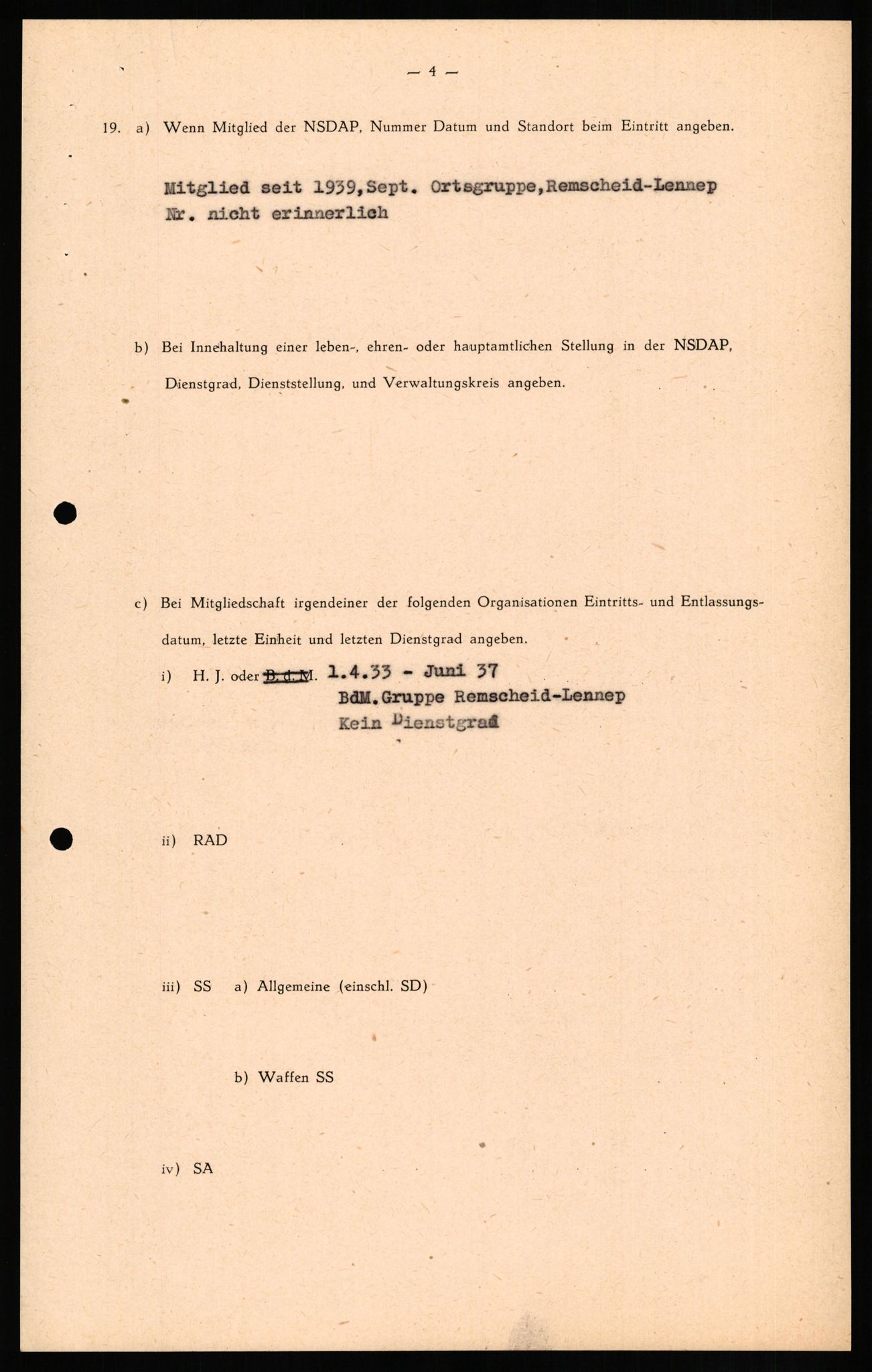 Forsvaret, Forsvarets overkommando II, RA/RAFA-3915/D/Db/L0015: CI Questionaires. Tyske okkupasjonsstyrker i Norge. Tyskere., 1945-1946, s. 418