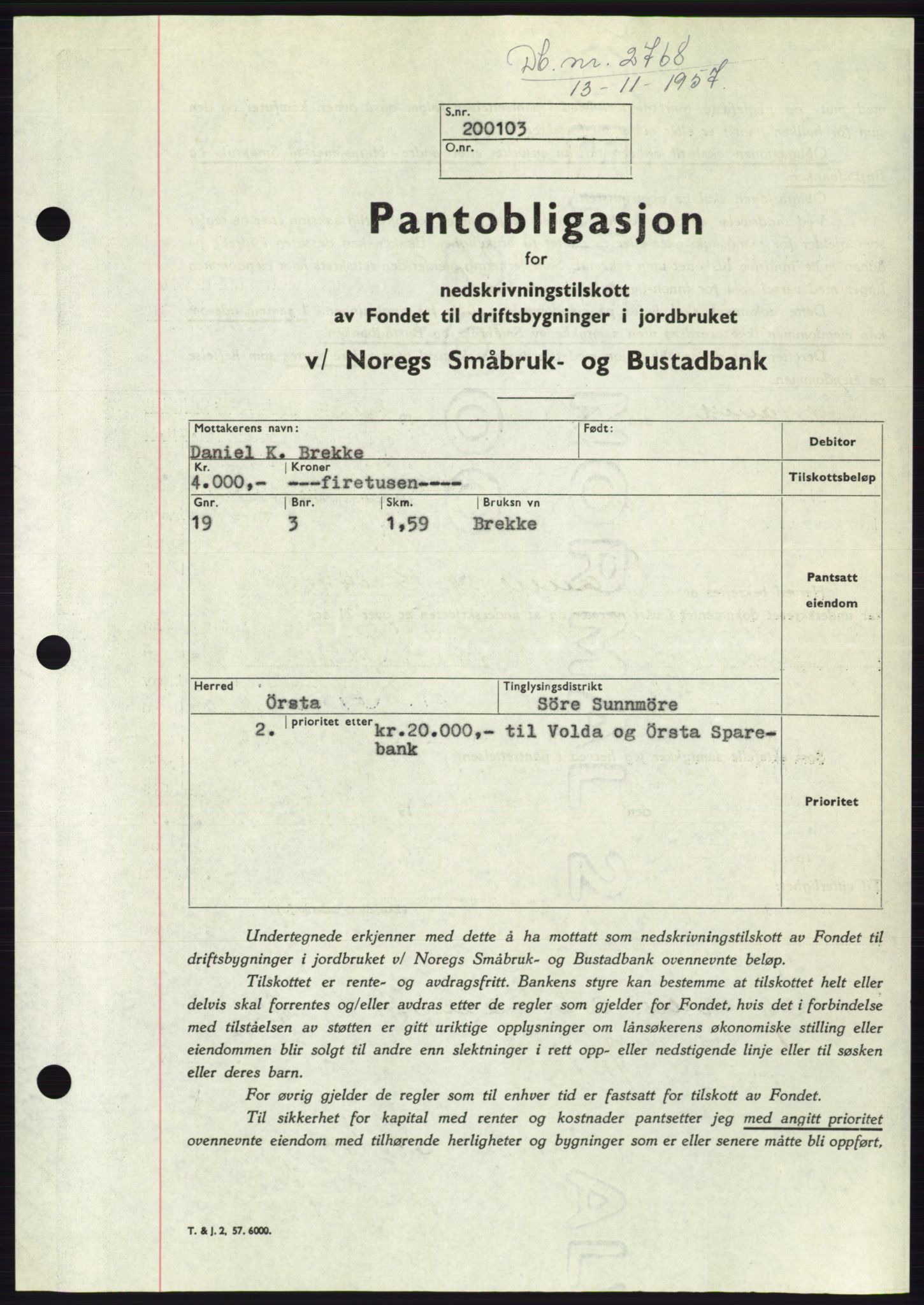 Søre Sunnmøre sorenskriveri, AV/SAT-A-4122/1/2/2C/L0130: Pantebok nr. 18B, 1957-1958, Dagboknr: 2768/1957