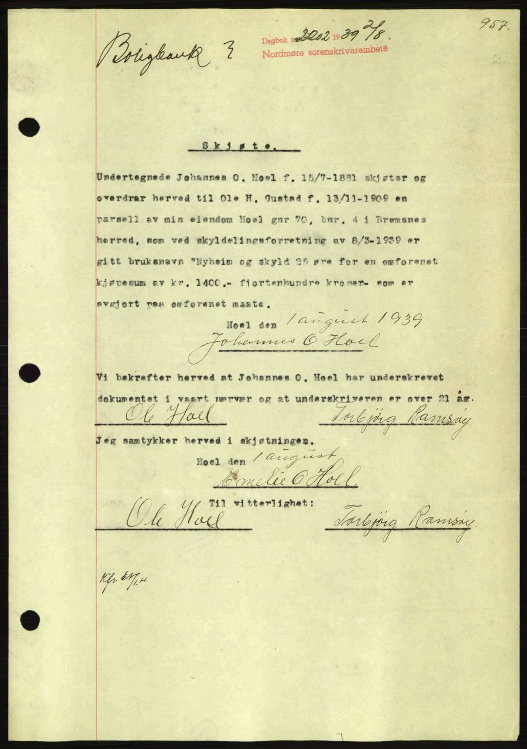 Nordmøre sorenskriveri, AV/SAT-A-4132/1/2/2Ca: Pantebok nr. A86, 1939-1939, Dagboknr: 2202/1939